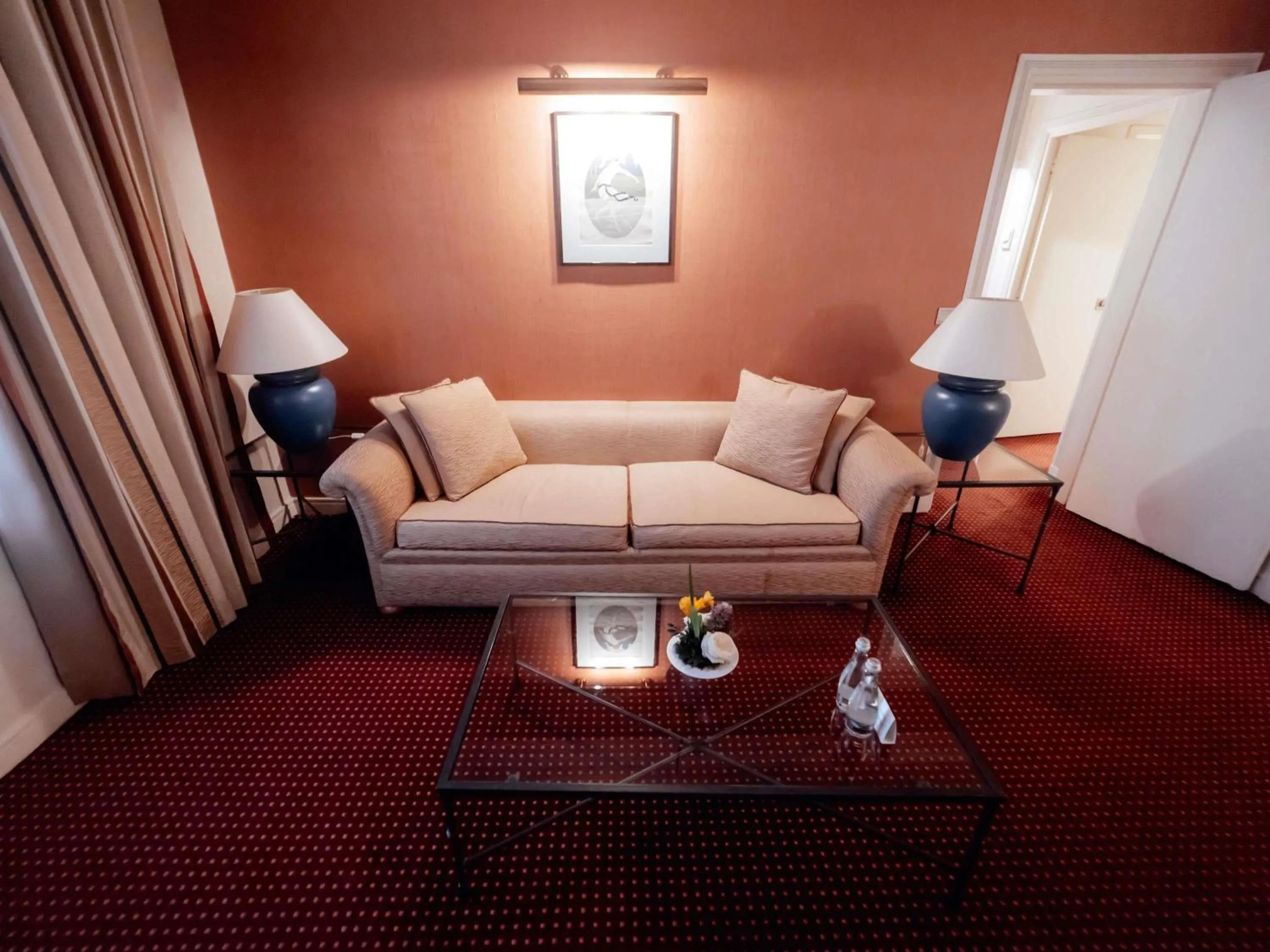 Bedroom in Pullman Bucharest World Trade Center