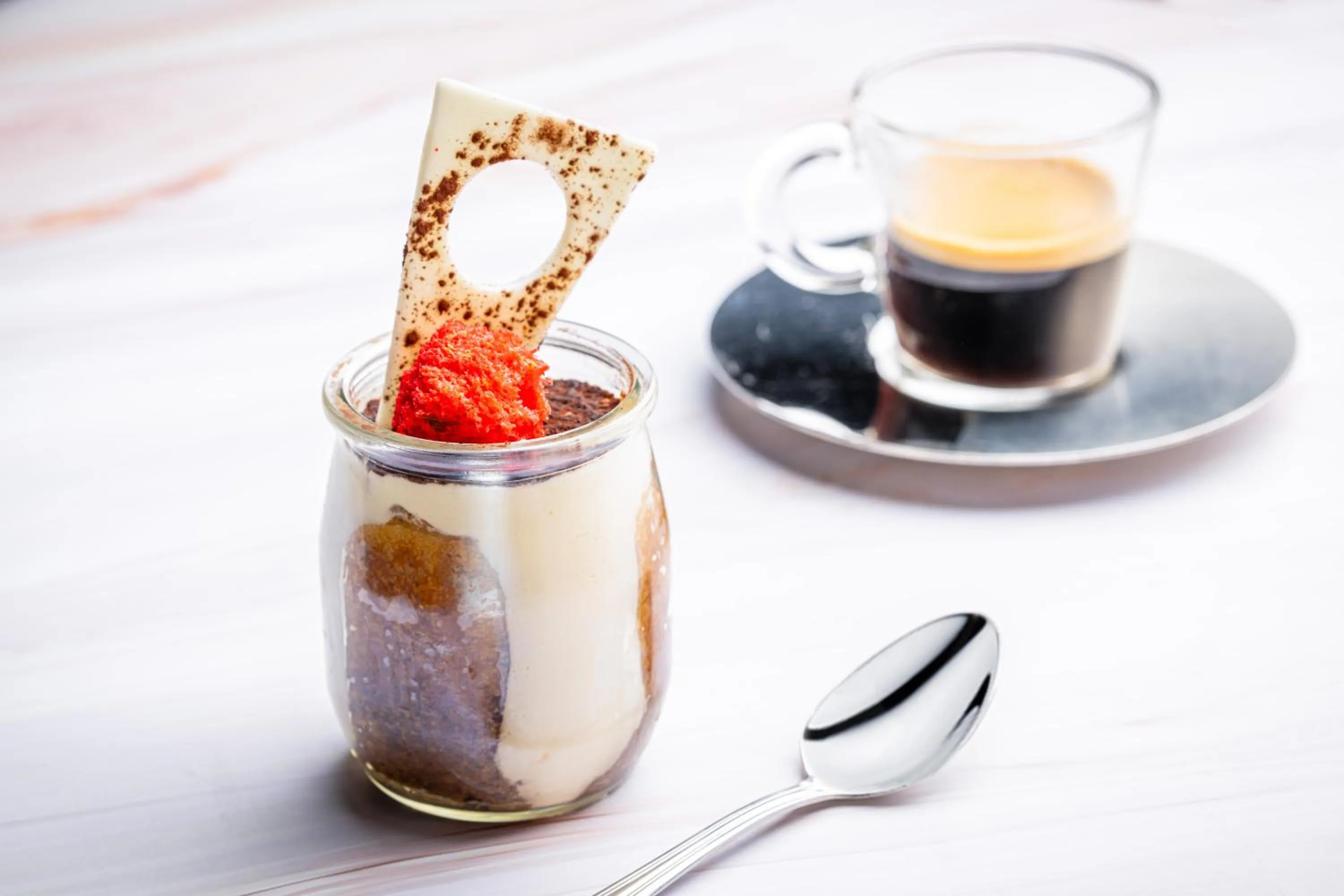 Coffee/tea facilities in Pullman Bucharest World Trade Center