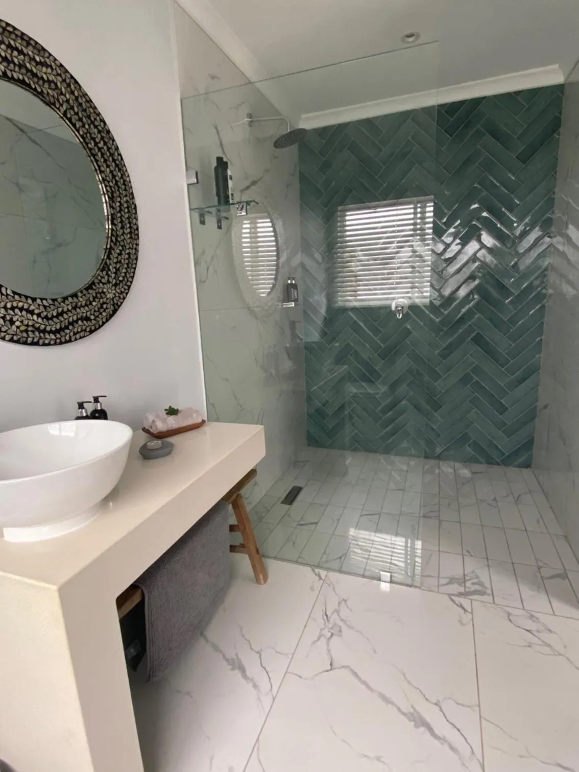 Shower in Mes Amis Beach Guest House