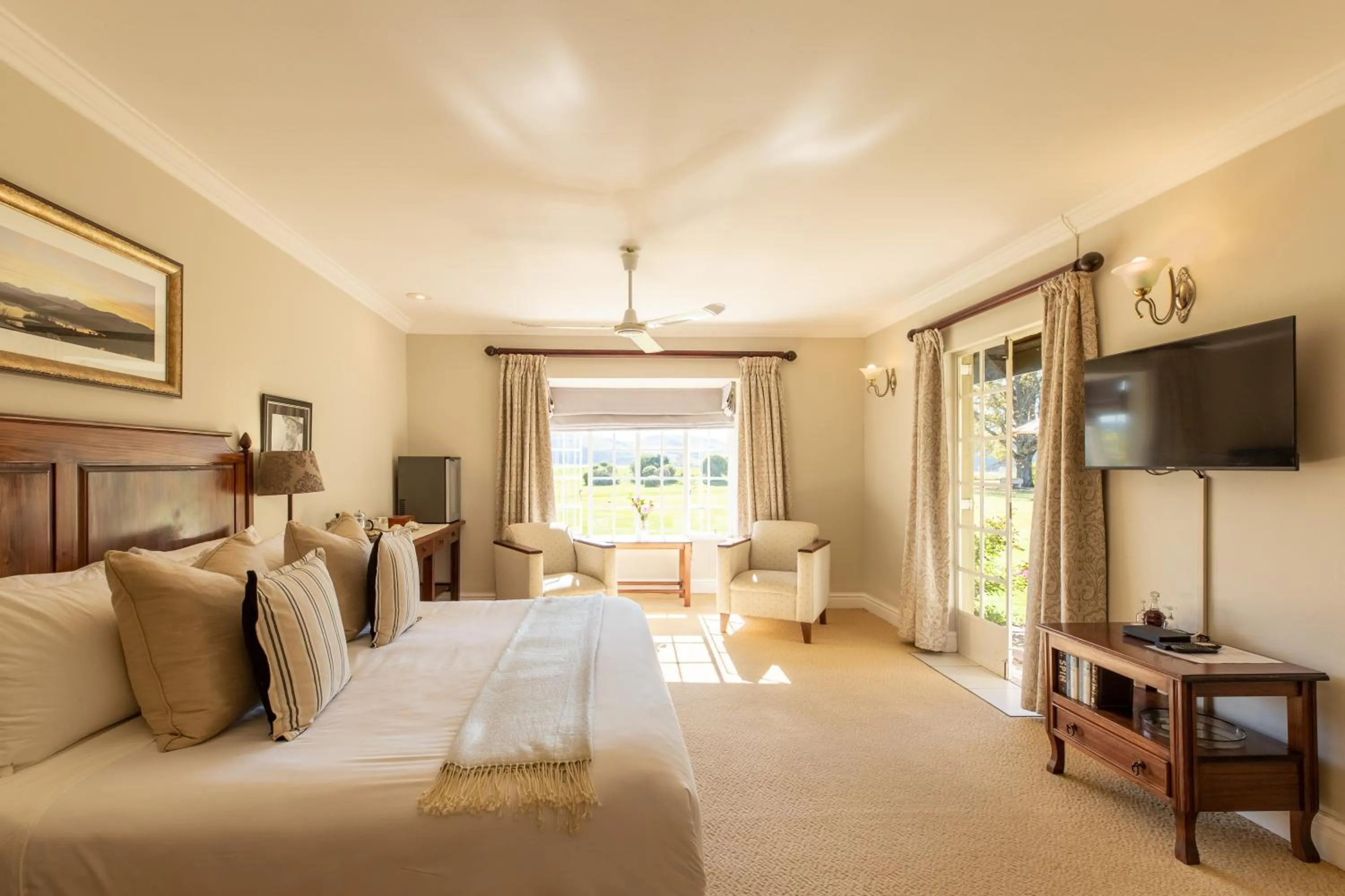 Bed in Moorcroft Manor Boutique Country Hotel