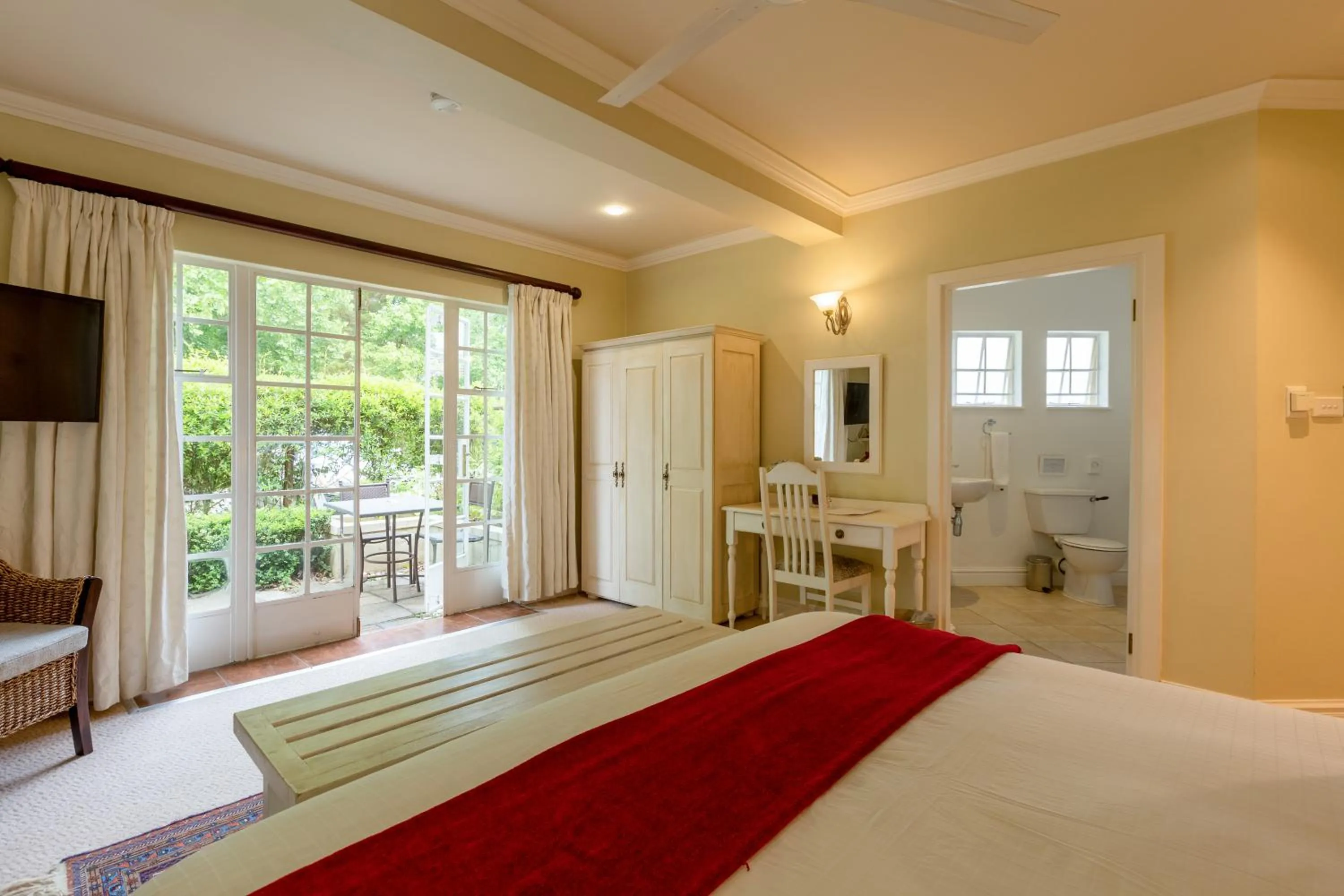 Bed in Moorcroft Manor Boutique Country Hotel