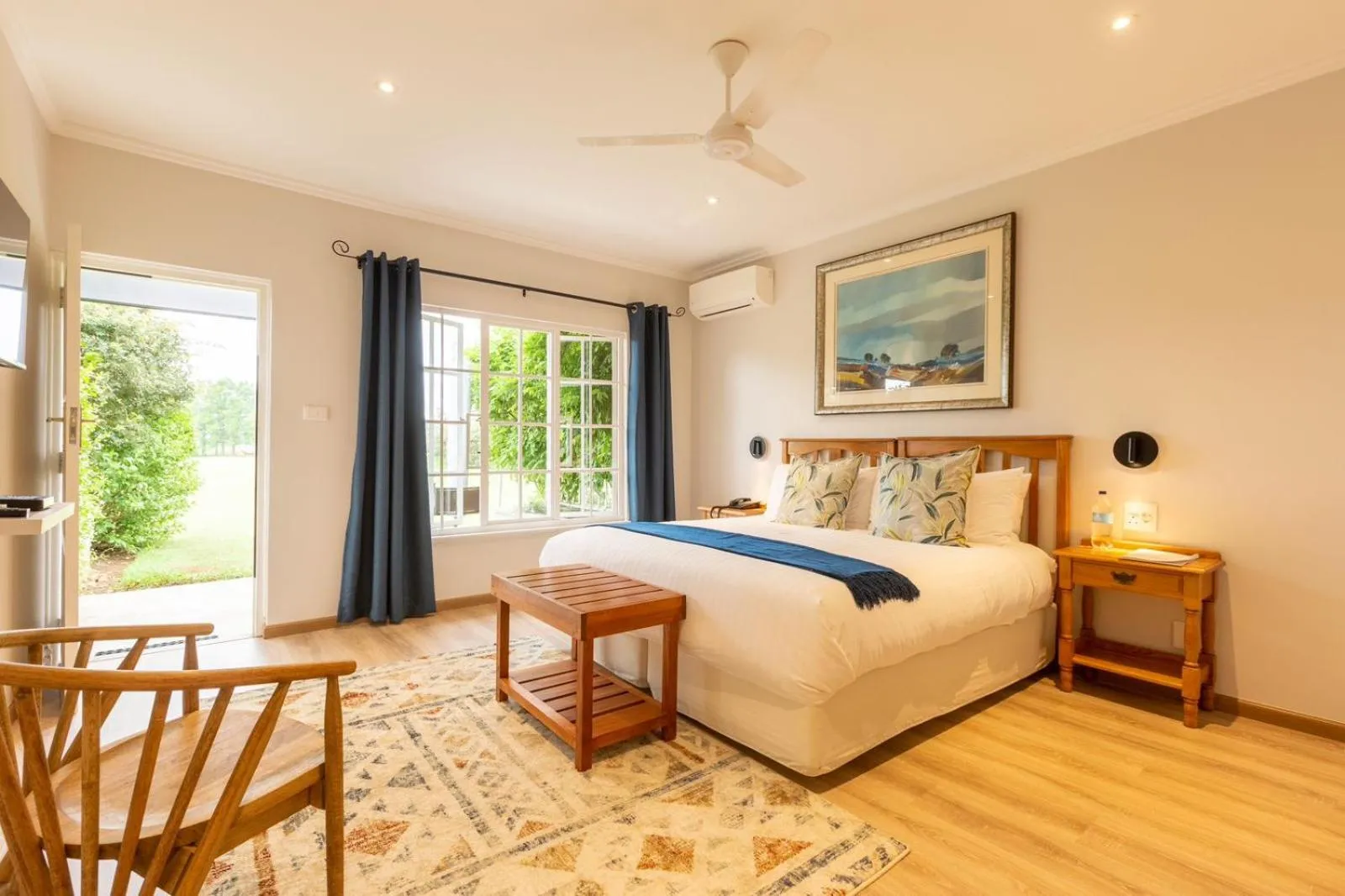 Photo of the whole room, Bed in Moorcroft Manor Boutique Country Hotel