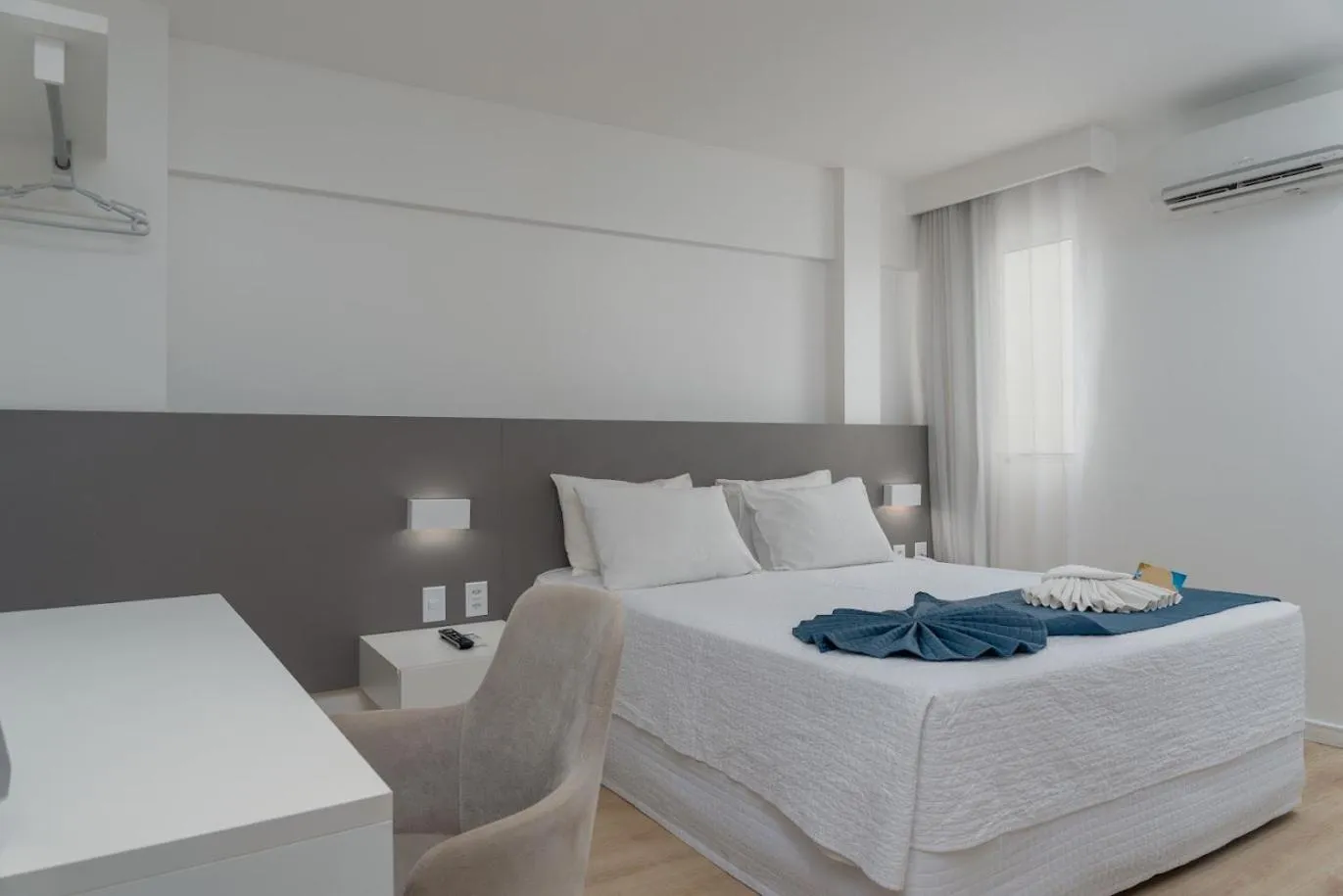 Bed in Hotel Praia Bonita Jangadeiros Pajuçara