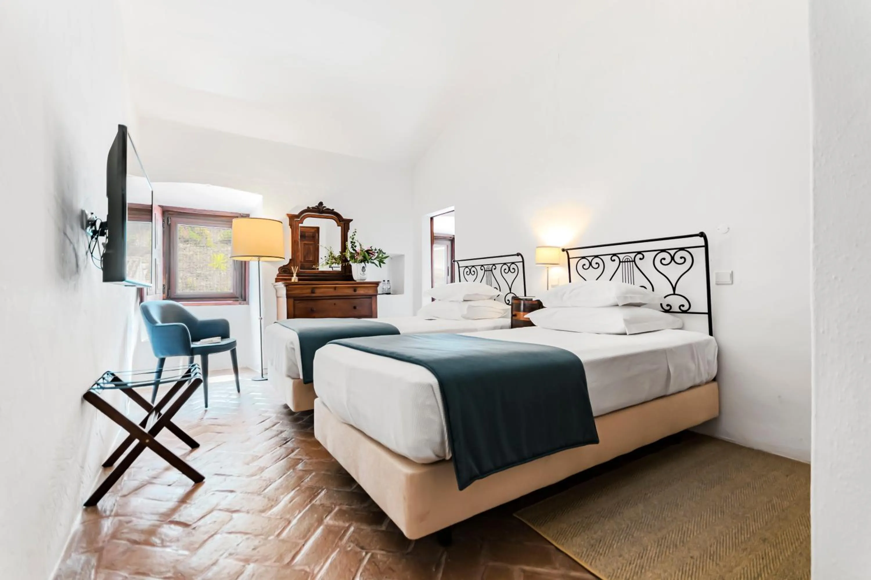 Bed in Convento Sao Paulo - Hotel Rural