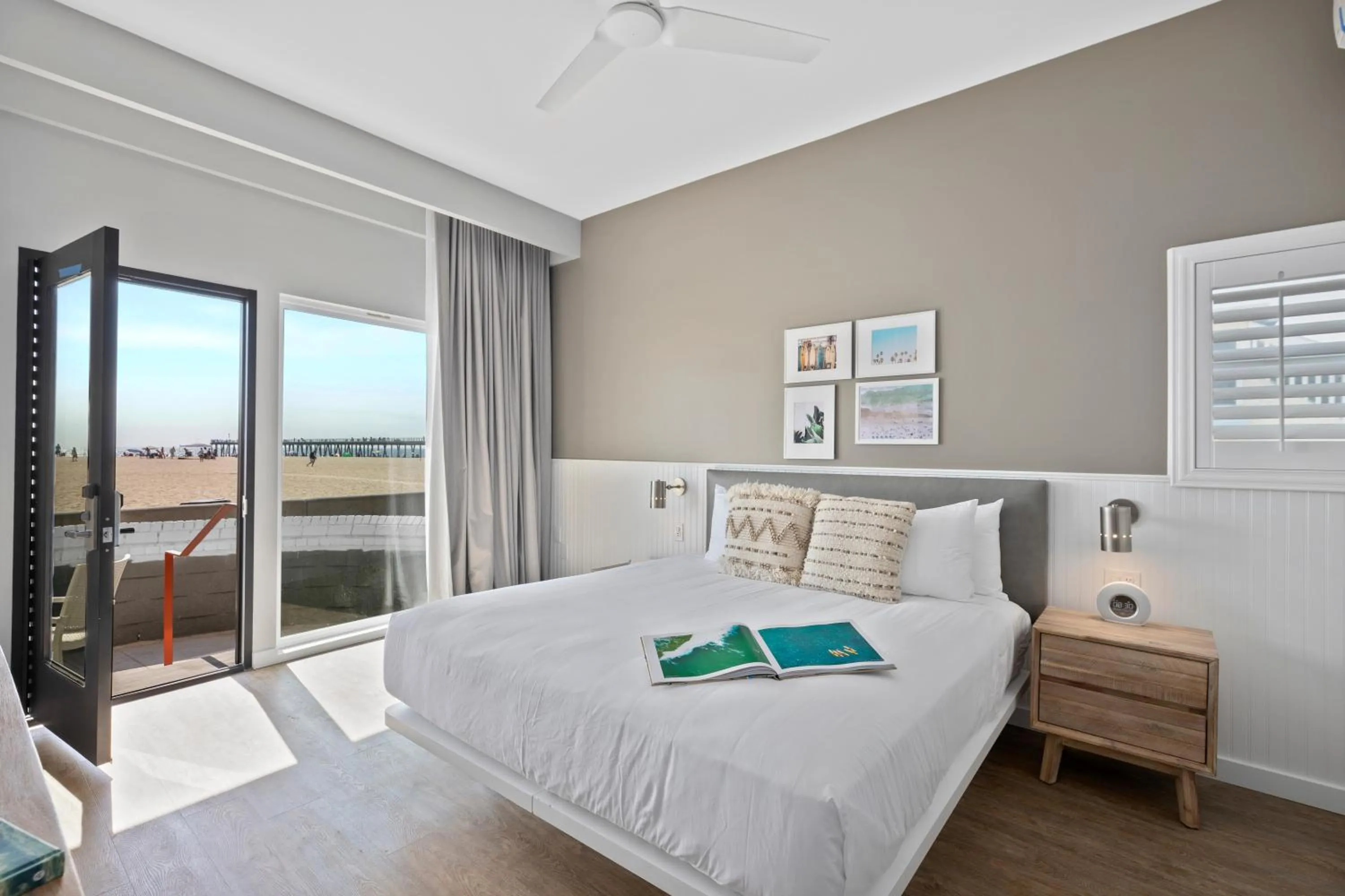 Photo of the whole room, Bed in Sea Sprite Beach Club