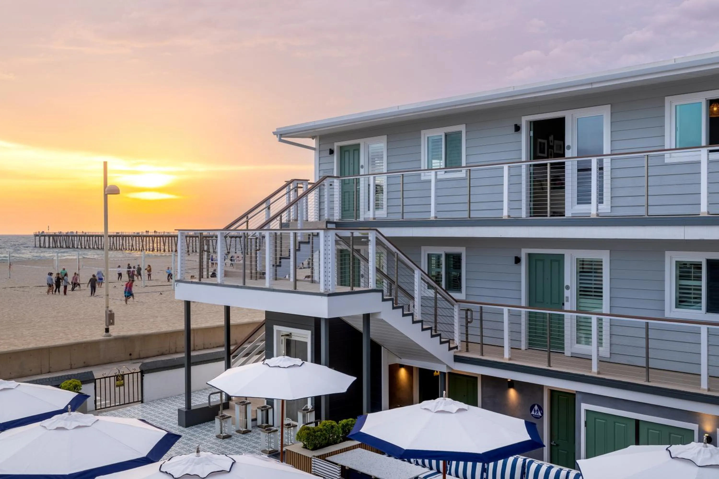 Property building in Sea Sprite Beach Club