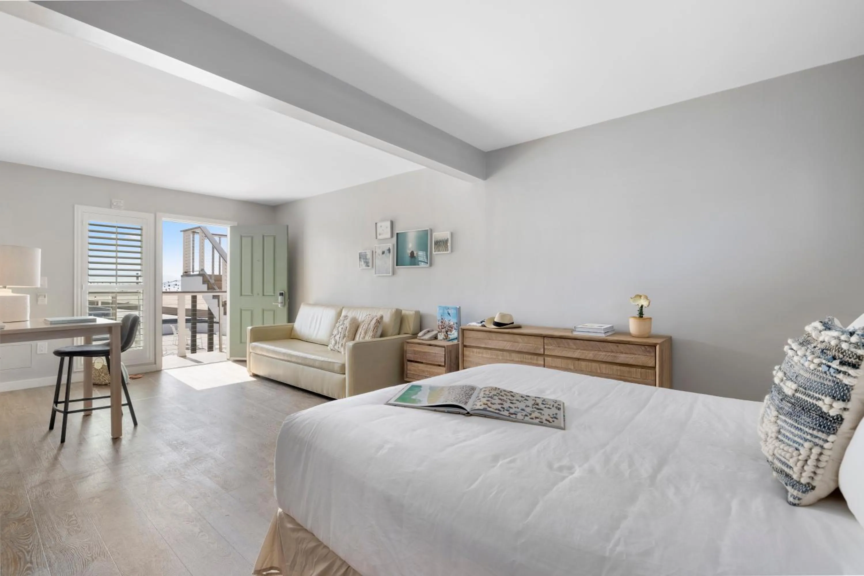 Bed in Sea Sprite Beach Club