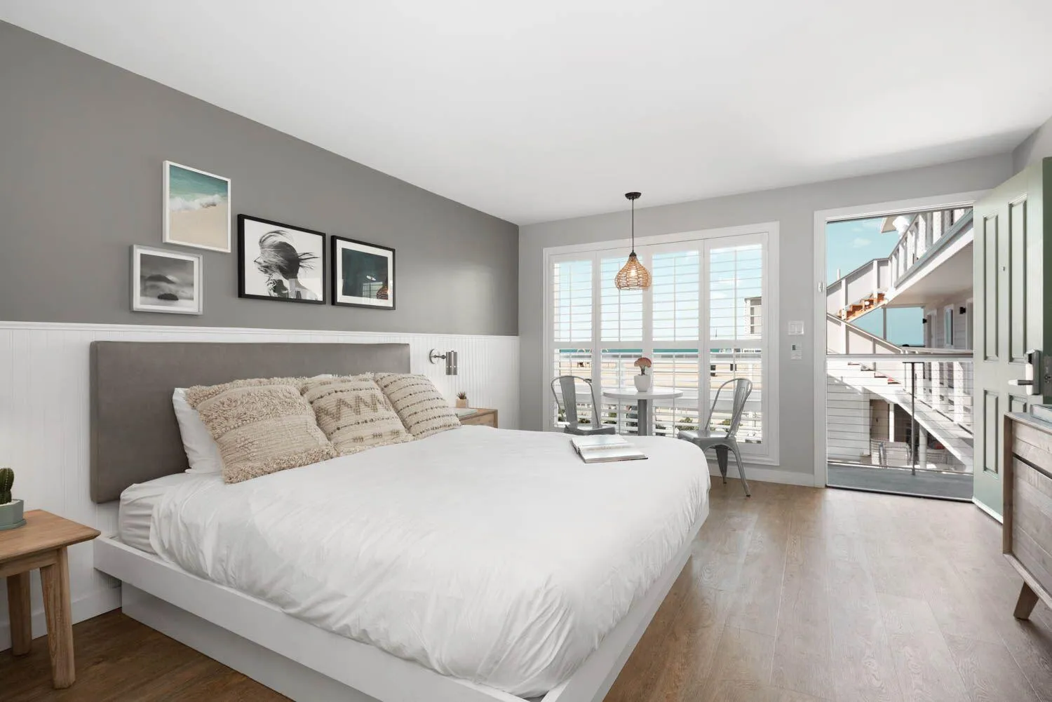 Photo of the whole room, Bed in Sea Sprite Beach Club