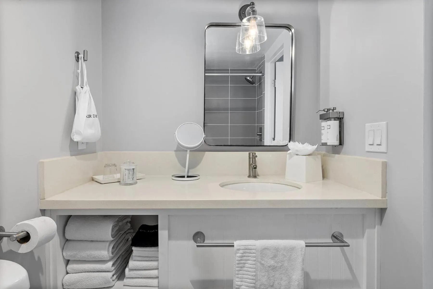 Bathroom in Sea Sprite Beach Club