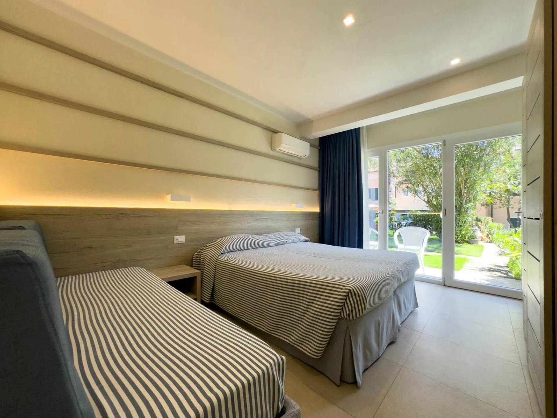 Photo of the whole room, Bed in Hotel Villa Rodriguez