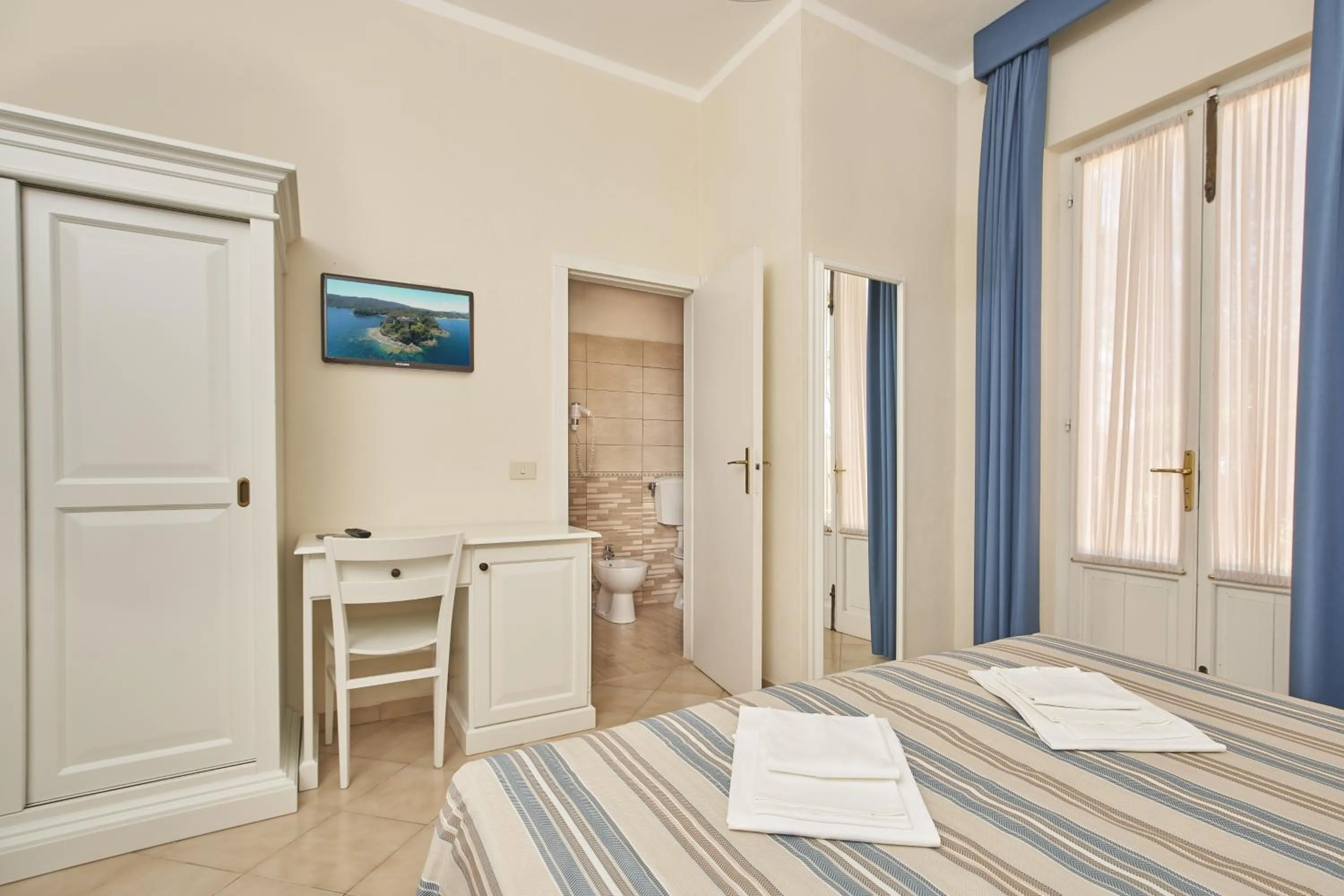 Bedroom, Bed in Hotel Villa Rodriguez