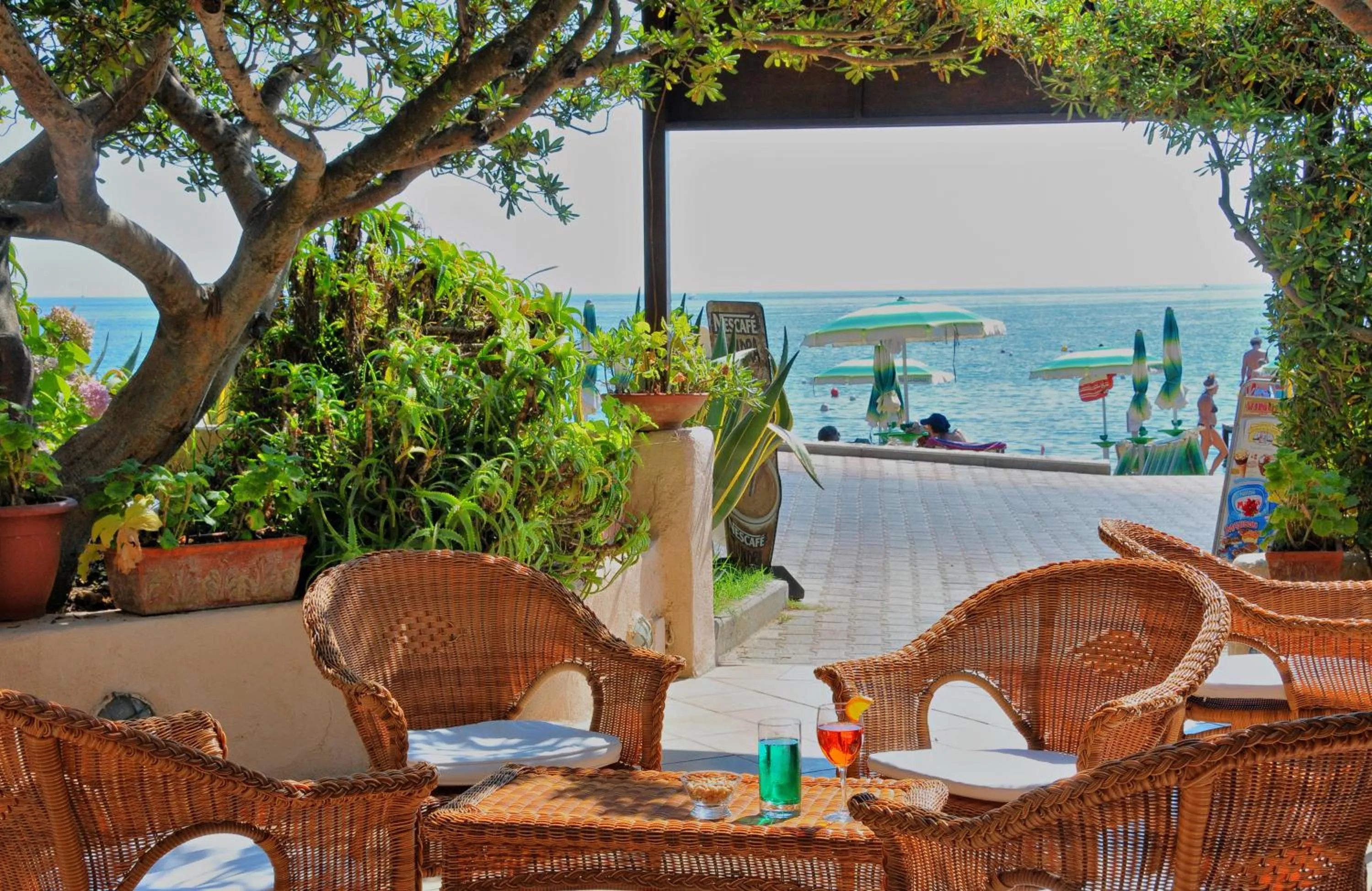 Lounge or bar in Hotel Villa Rodriguez