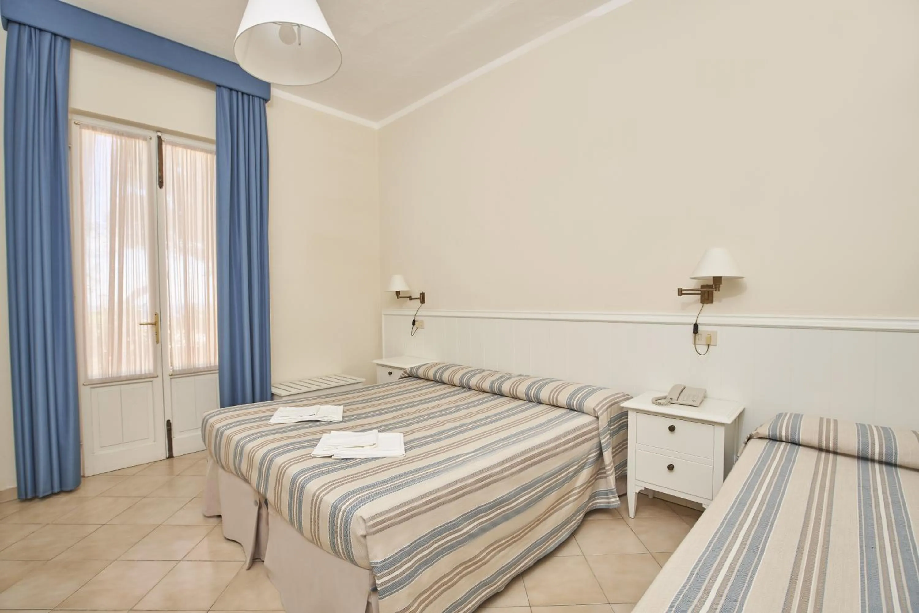 Bedroom, Bed in Hotel Villa Rodriguez