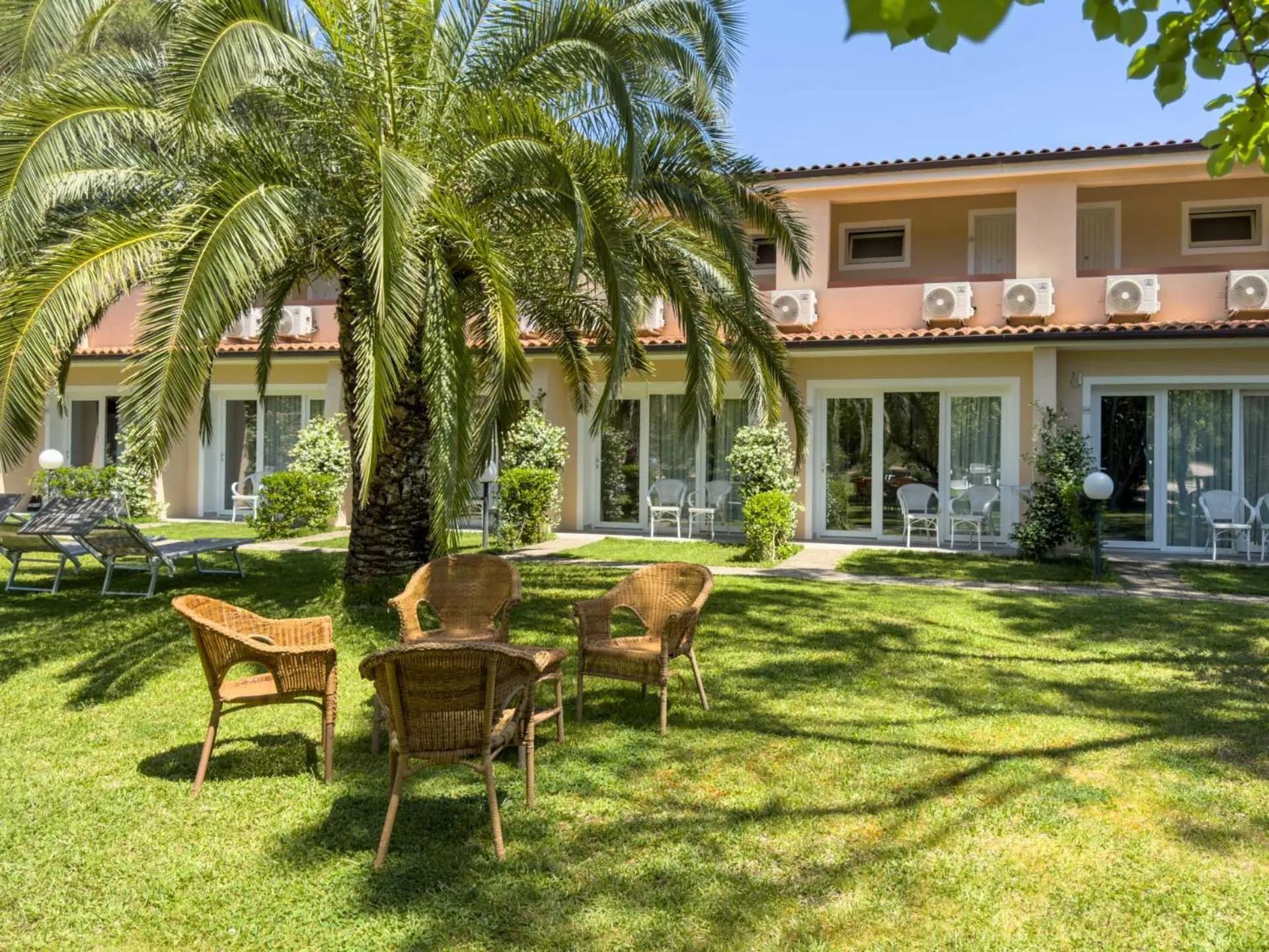 Property building in Hotel Villa Rodriguez