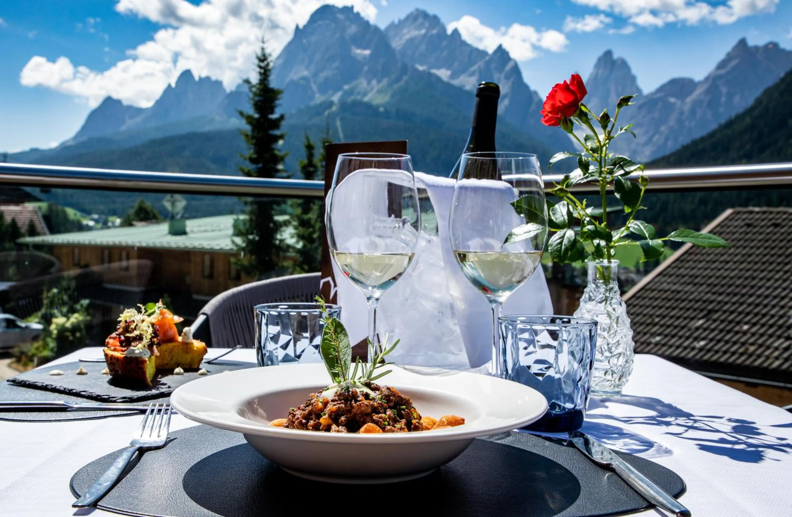 Restaurant/places to eat in Hotel Gruber