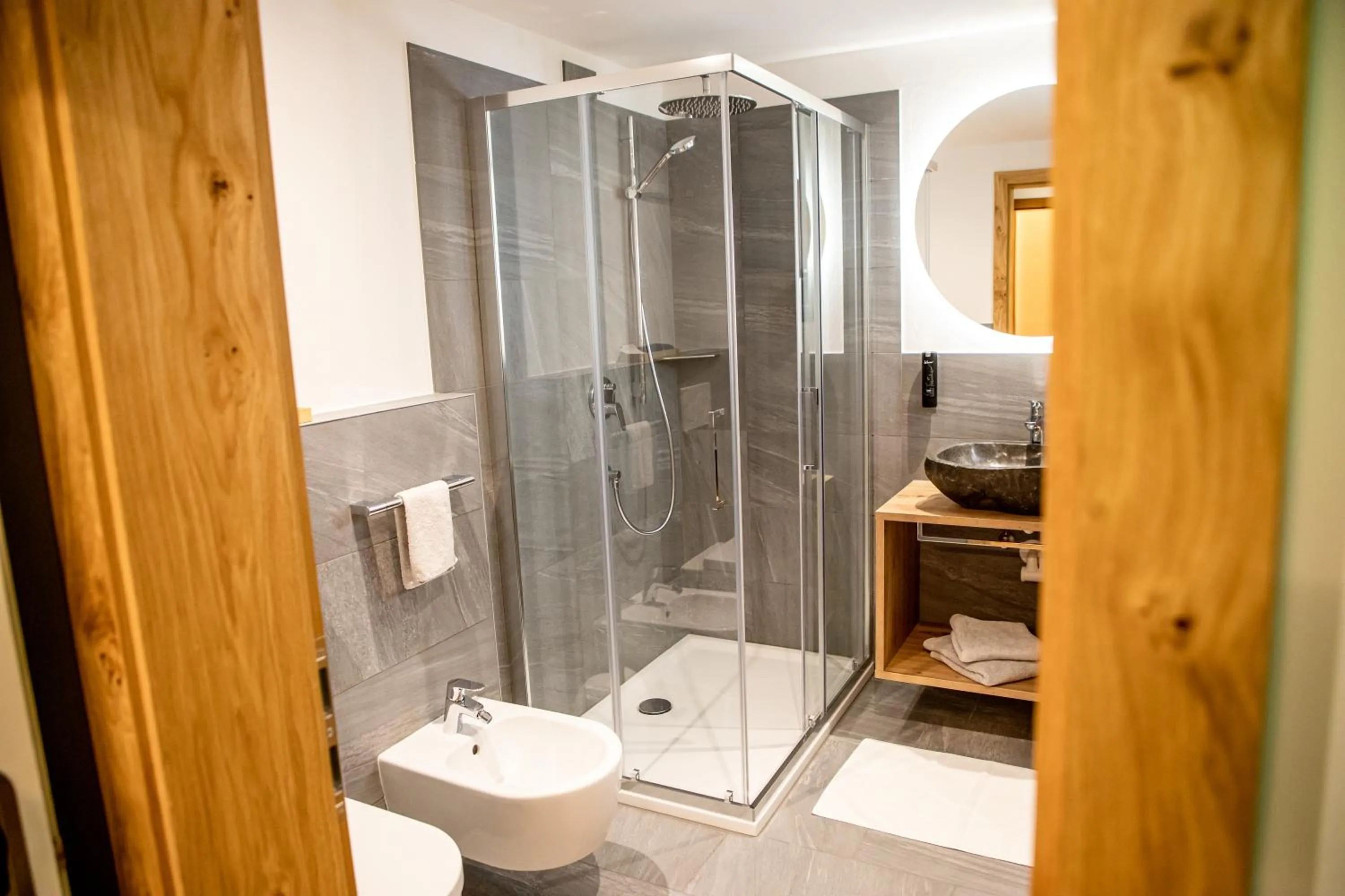 Shower in Hotel Gruber