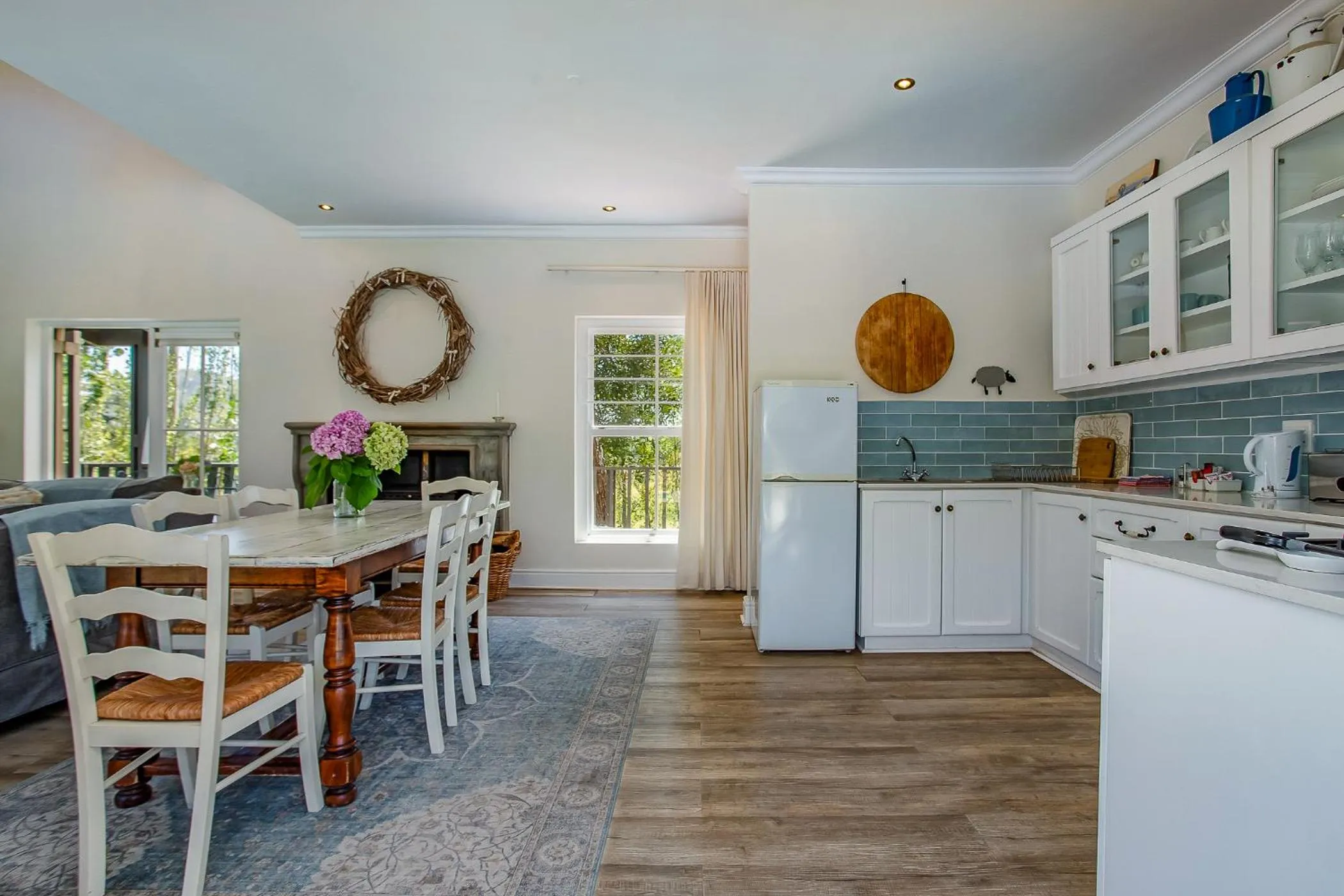Kitchen or kitchenette in Franschhoek Rose Cottages