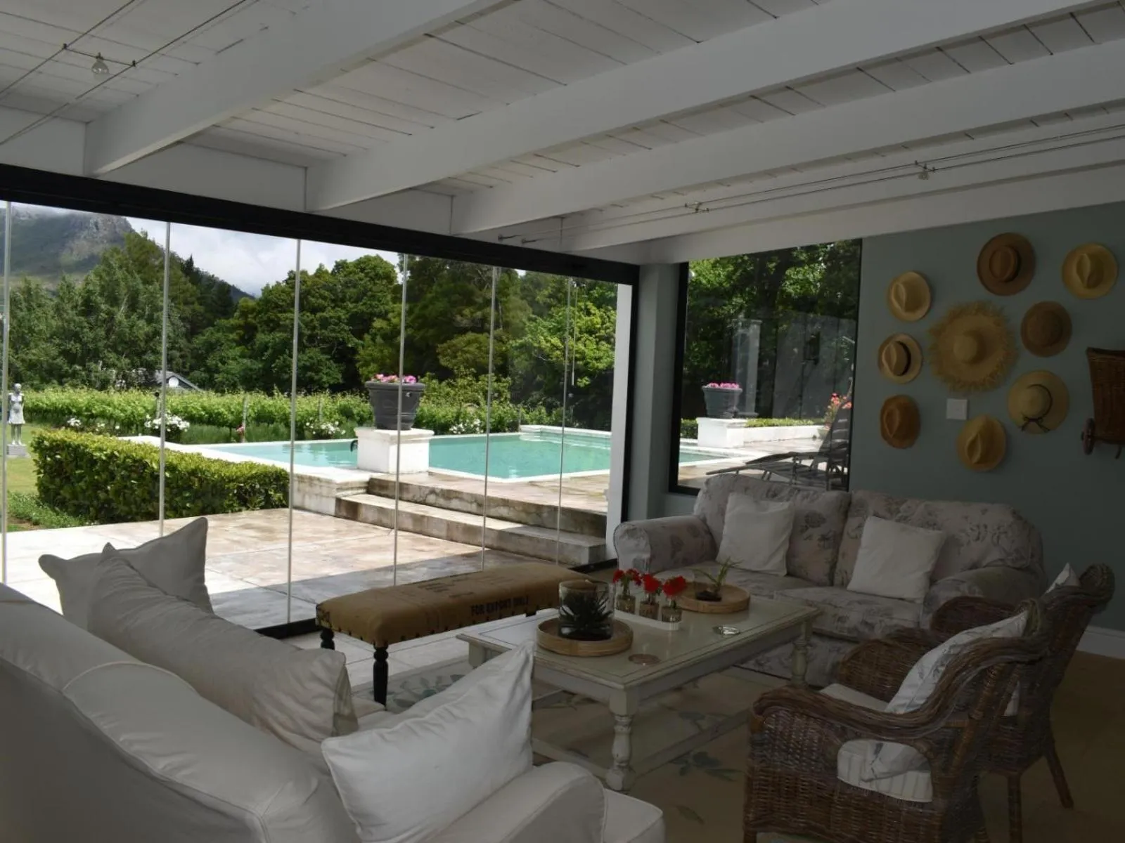 Patio in Franschhoek Rose Cottages