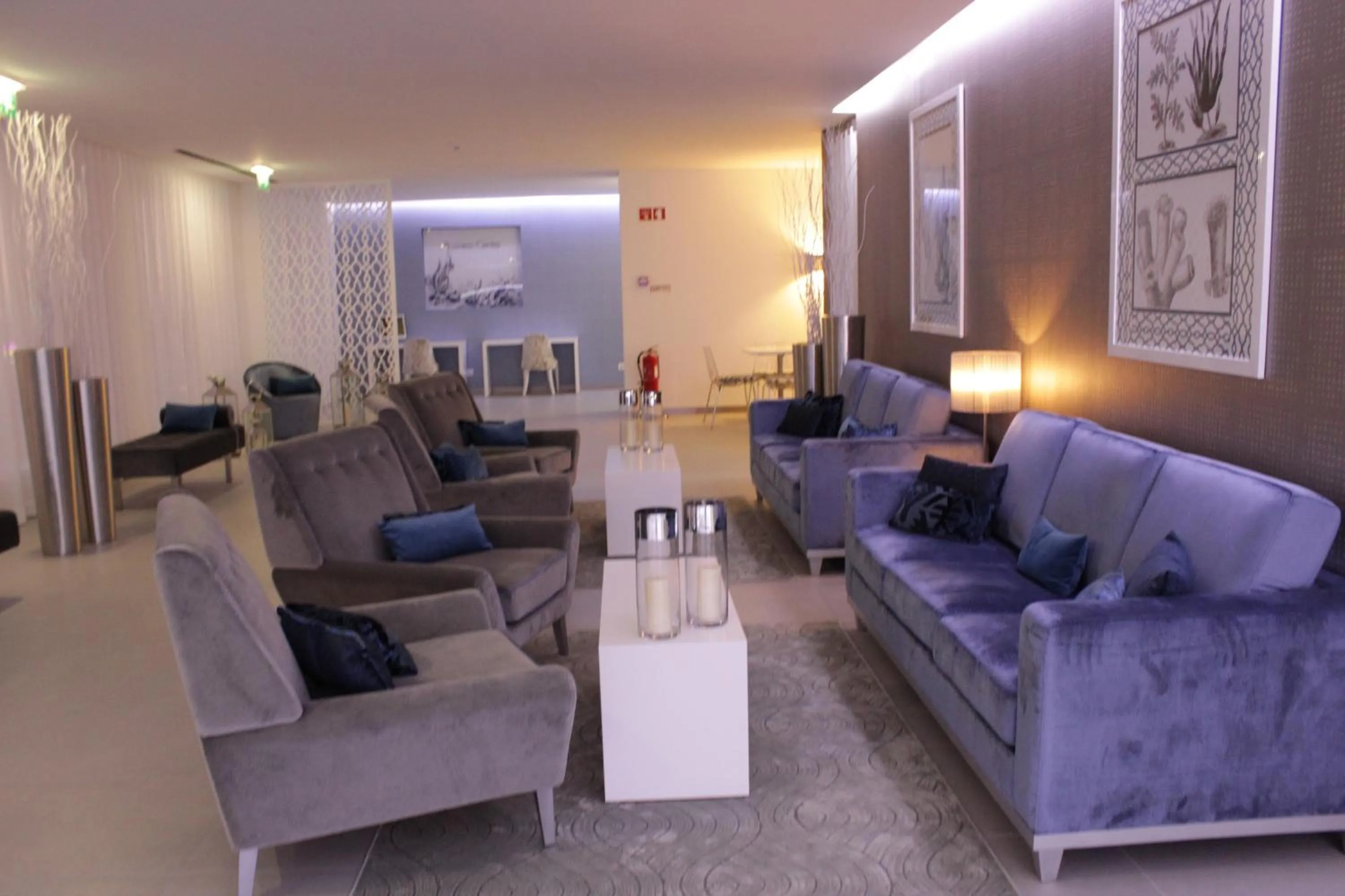 Lobby or reception in Costa de Prata Hotel