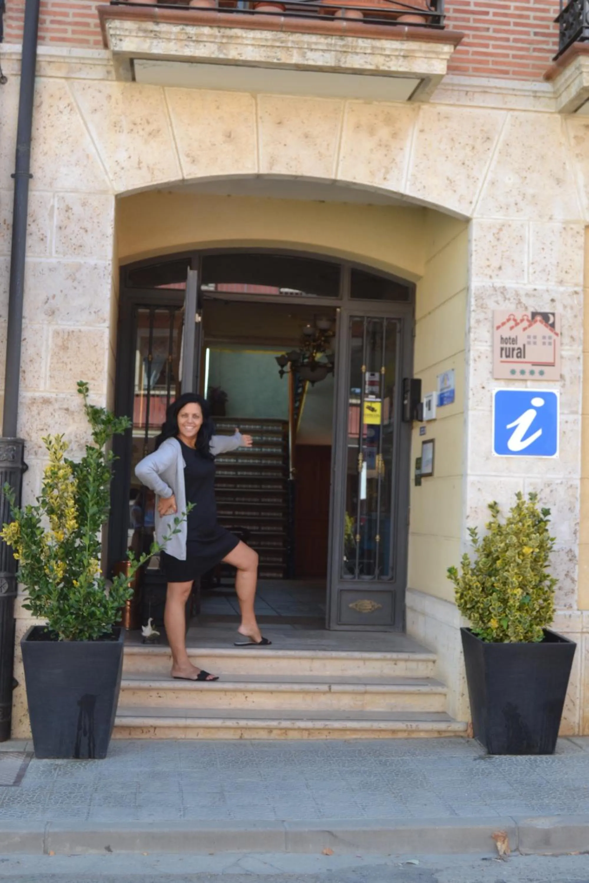 Facade/entrance in Hotel Rural la Concordia