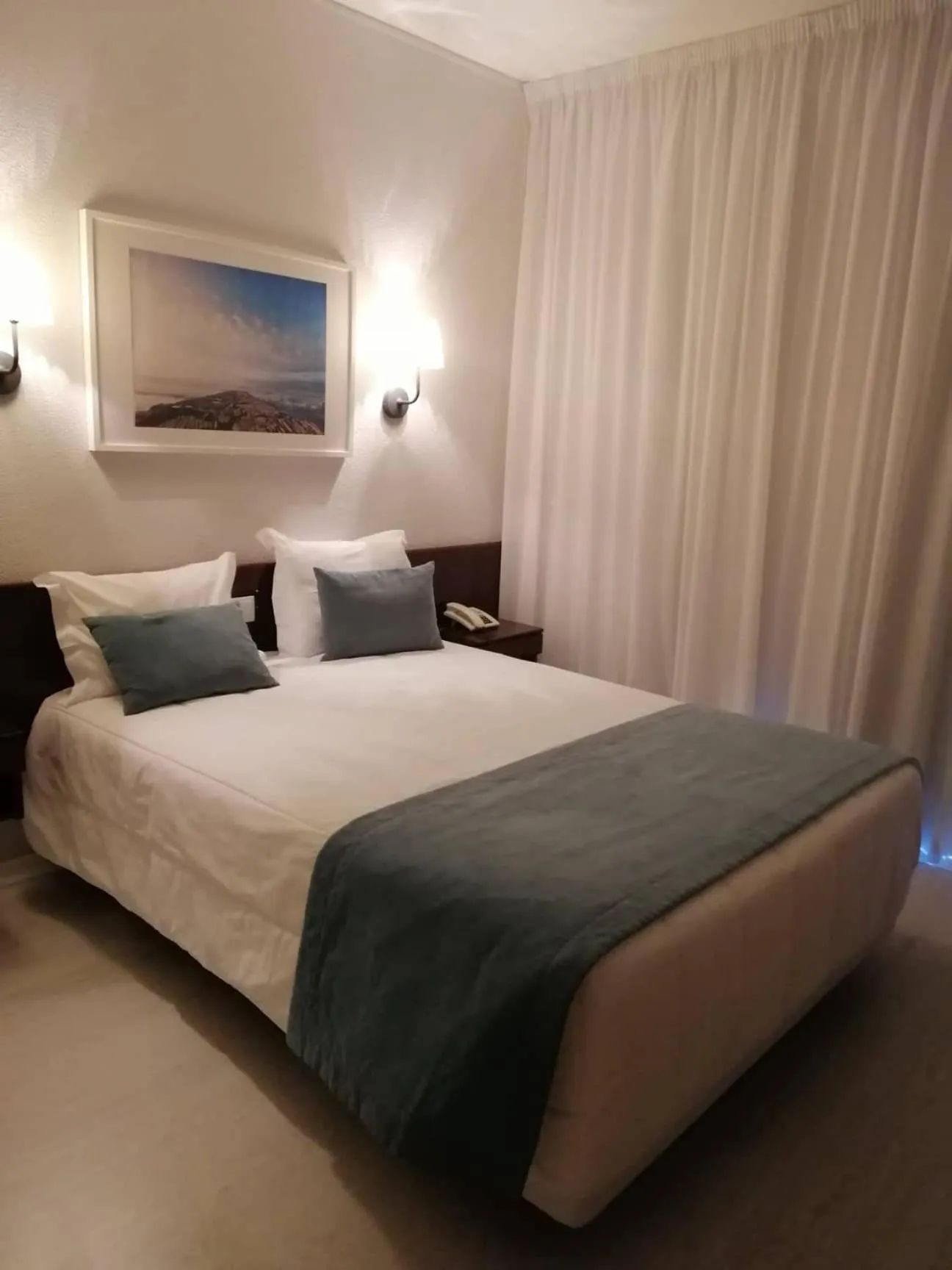 Photo of the whole room, Bed in Hotel Costa de Prata 2 & Spa