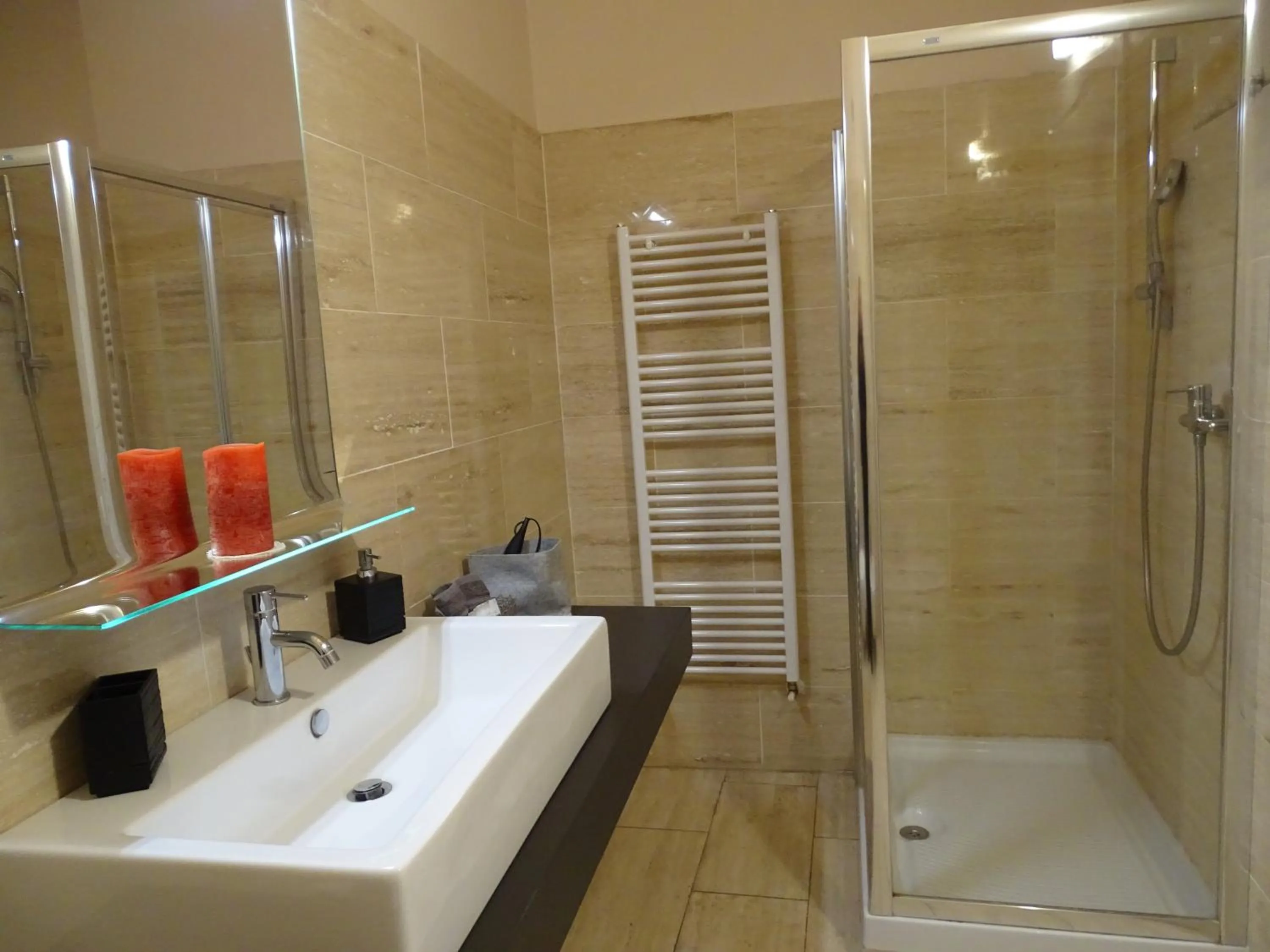 Bathroom in Suite Alcova
