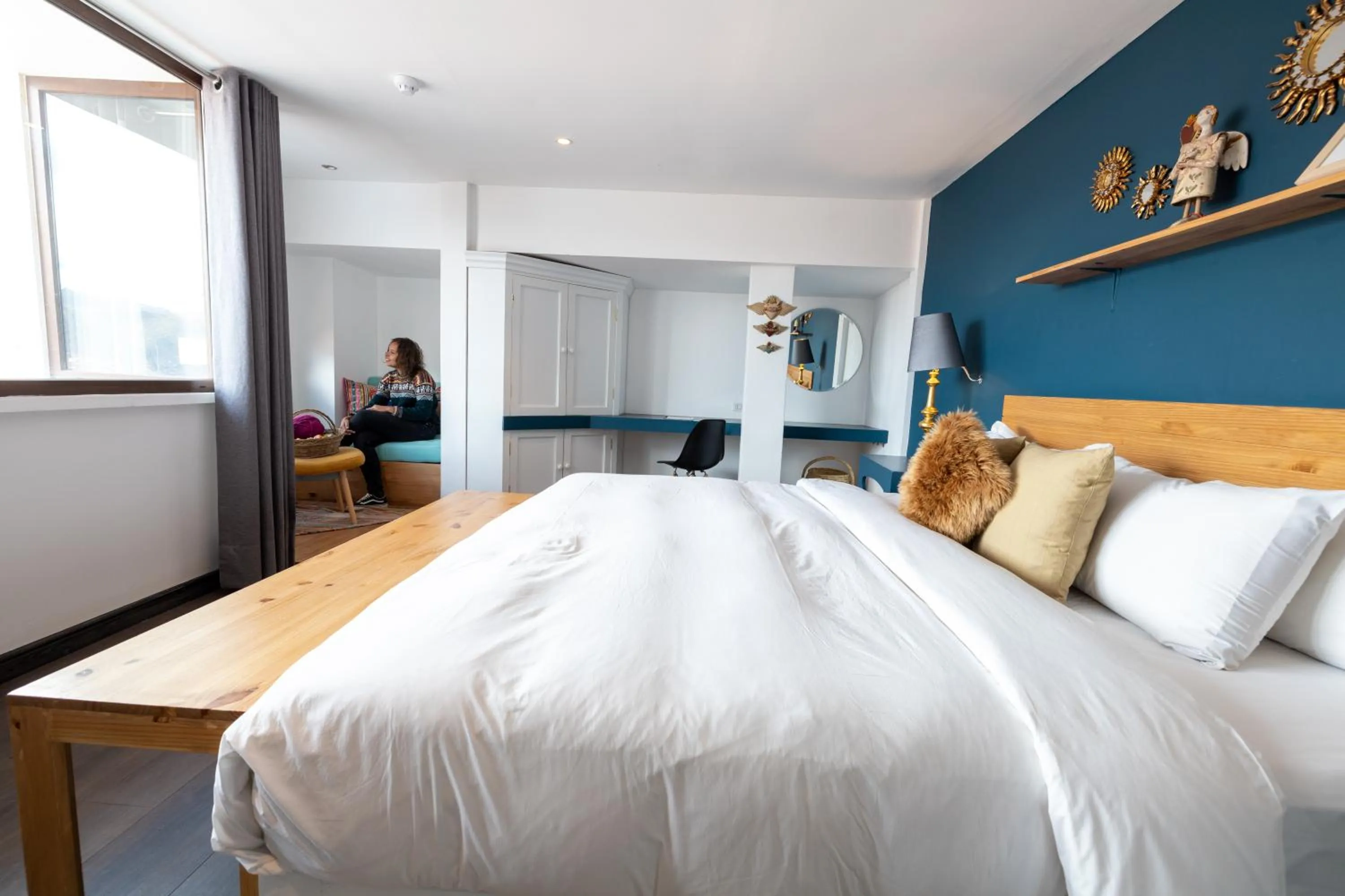 Photo of the whole room, Bed in Tariq Boutique