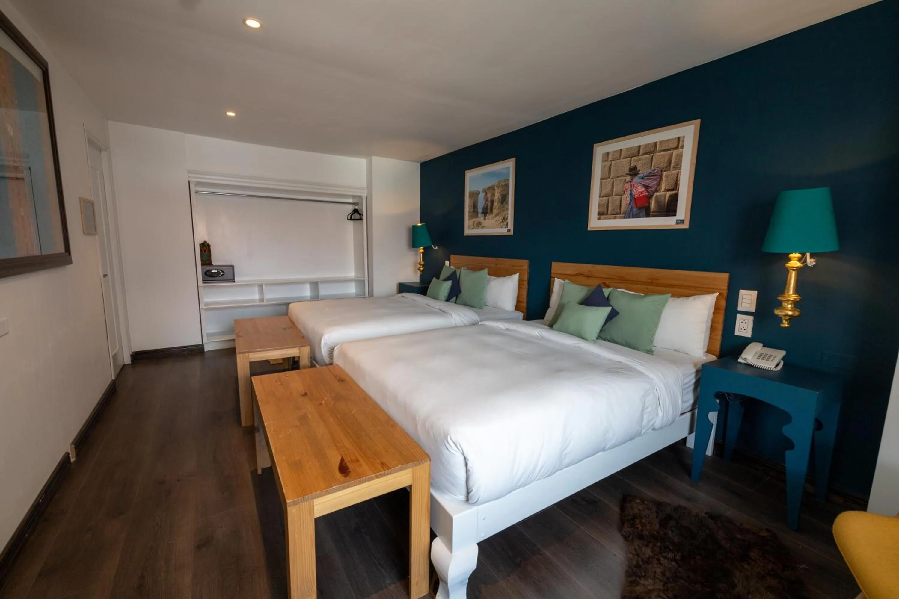 Photo of the whole room, Bed in Tariq Boutique