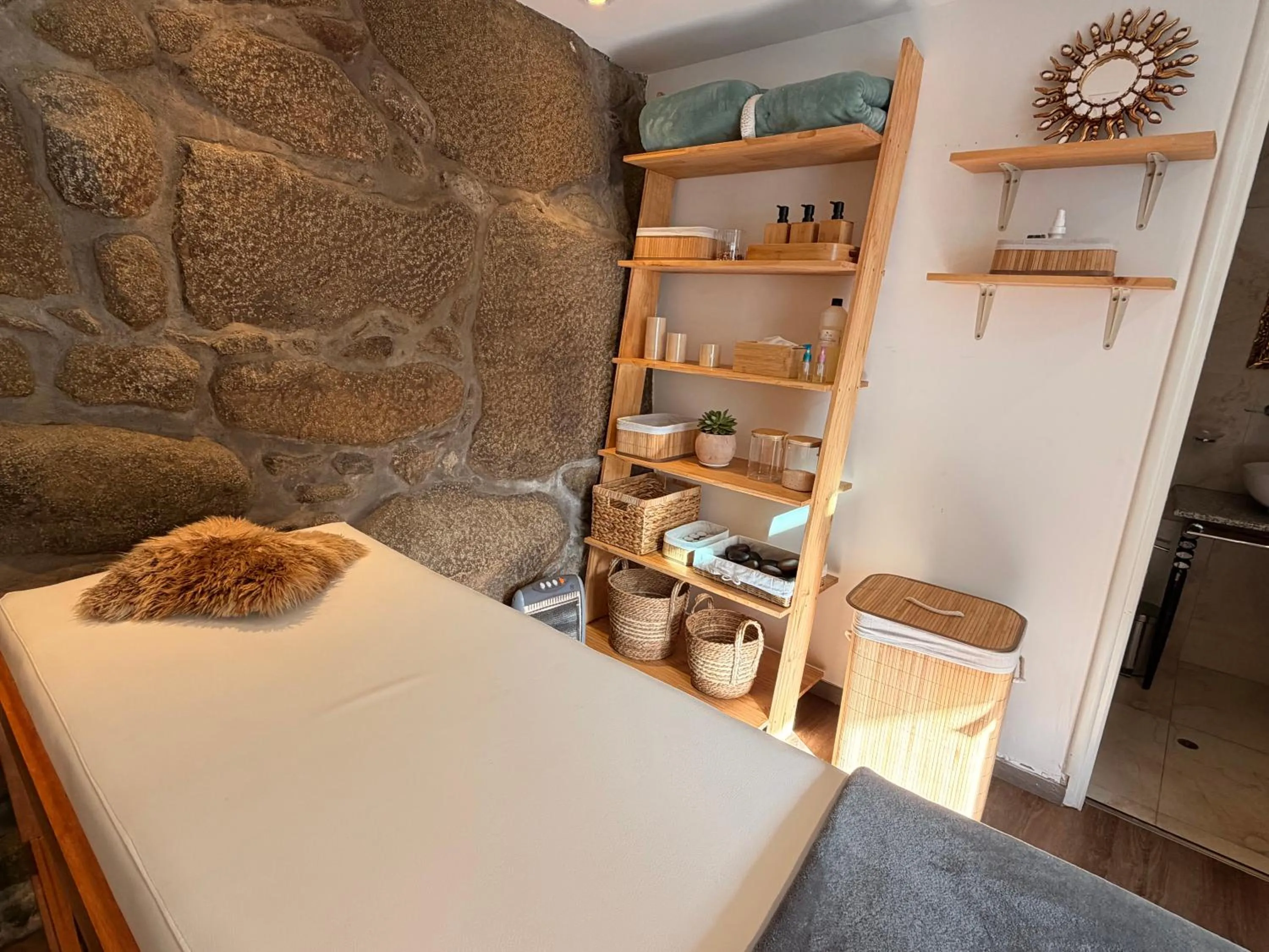 Spa and wellness centre/facilities, Bed in Tariq Boutique