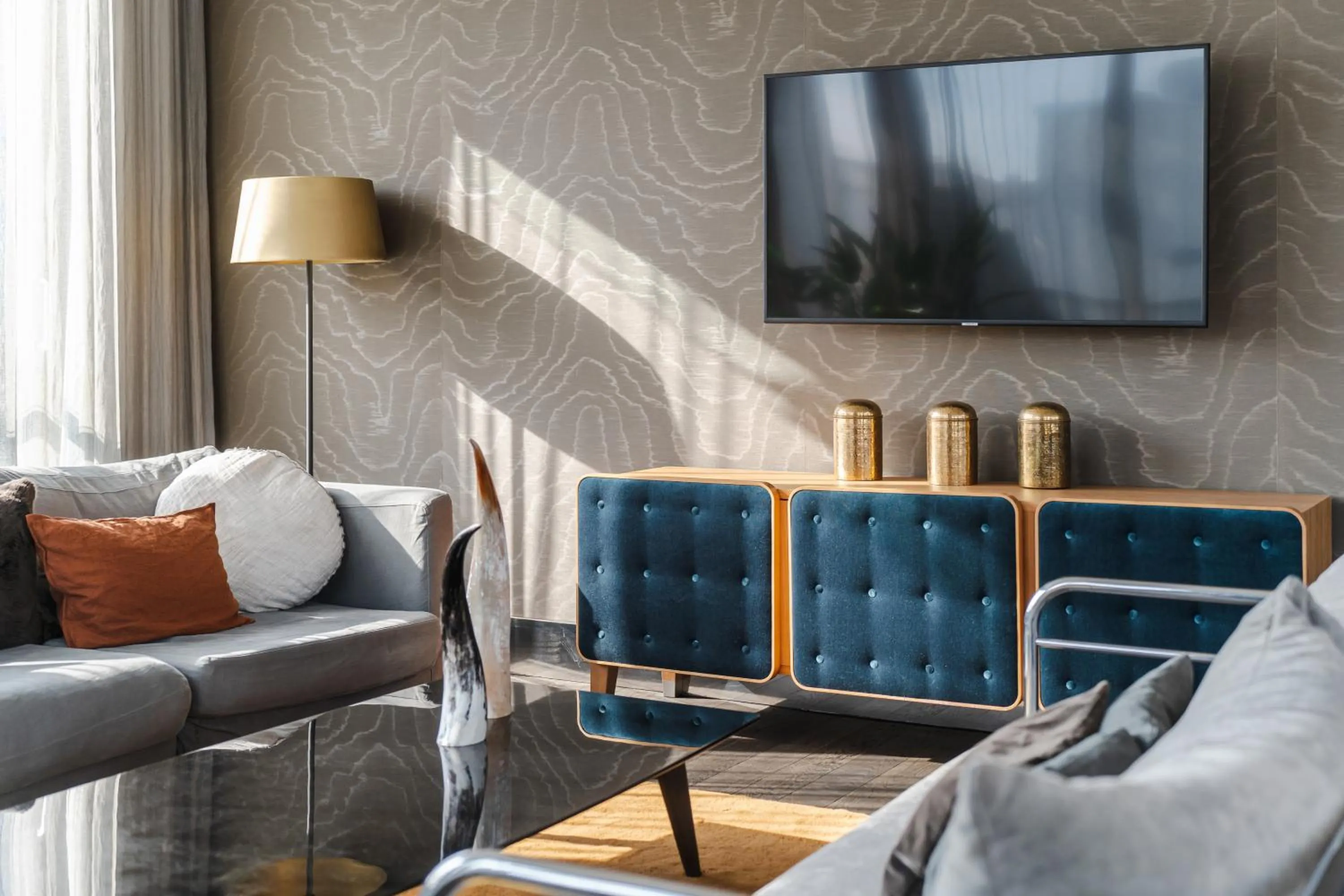 Living room in H15 Boutique Hotel, Warsaw, a Member of Design Hotels