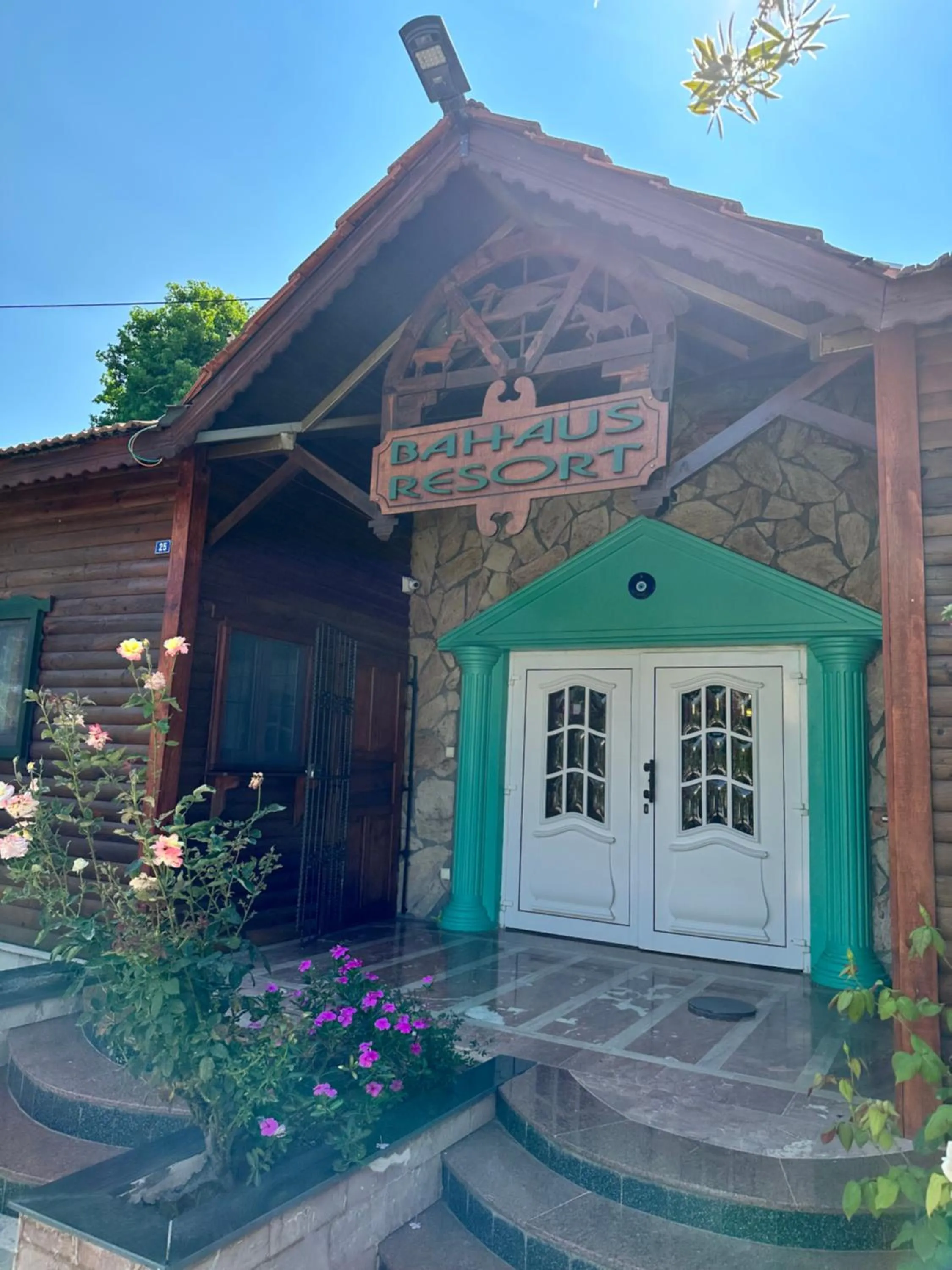 Facade/entrance in Bahaus Resort