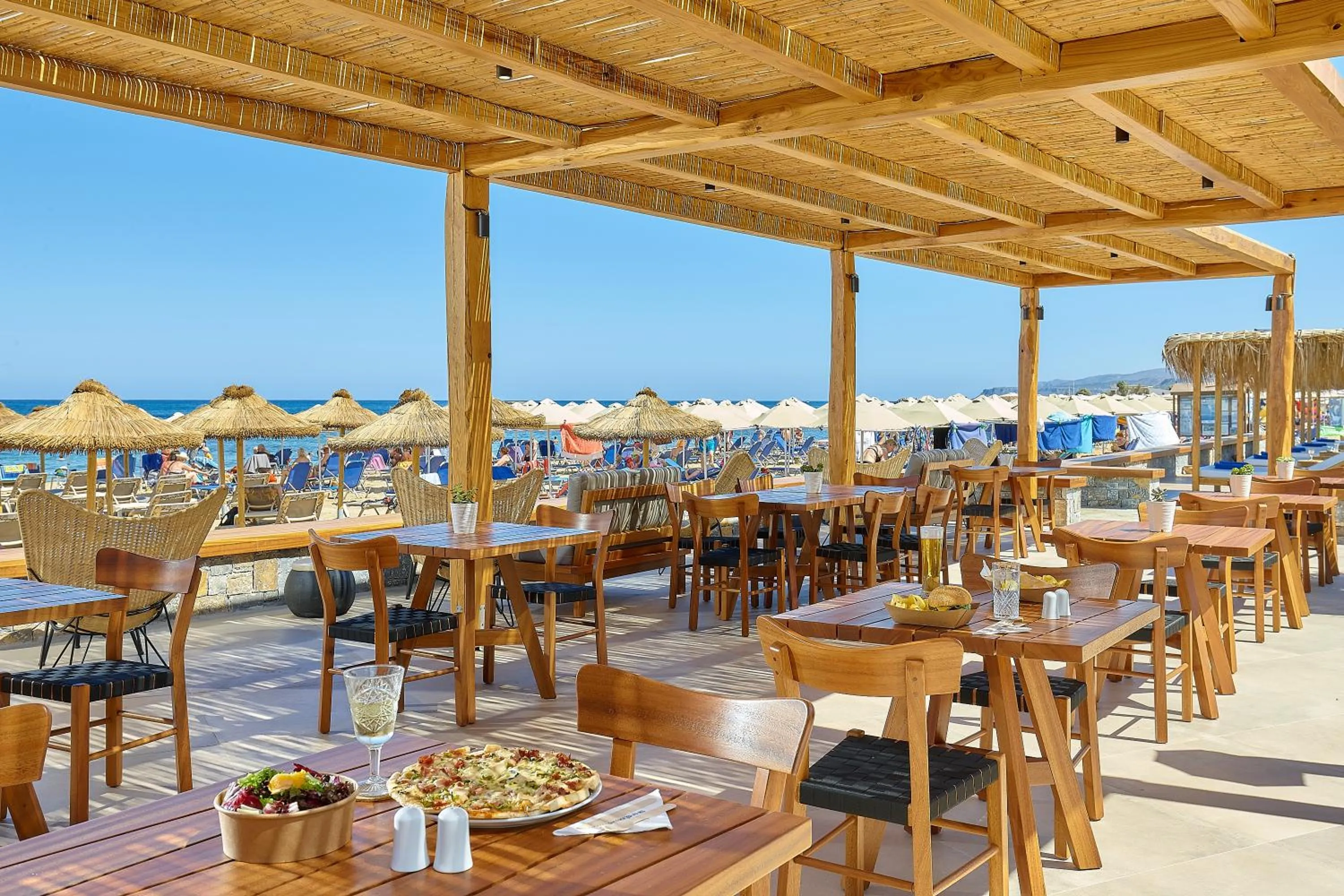 Restaurant/places to eat in Sirens Beach & Village