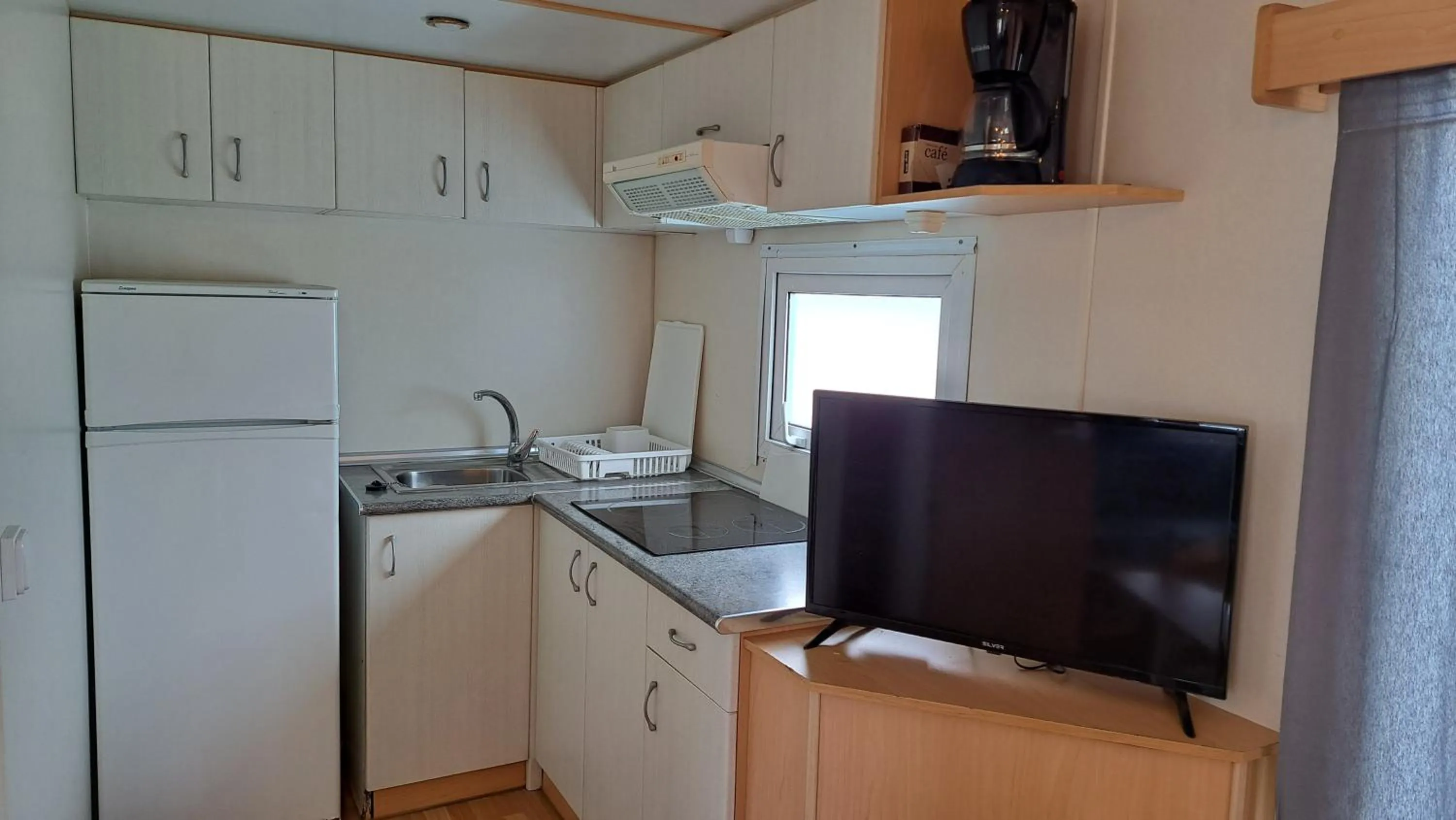 TV and multimedia in Bungalows Land'shause