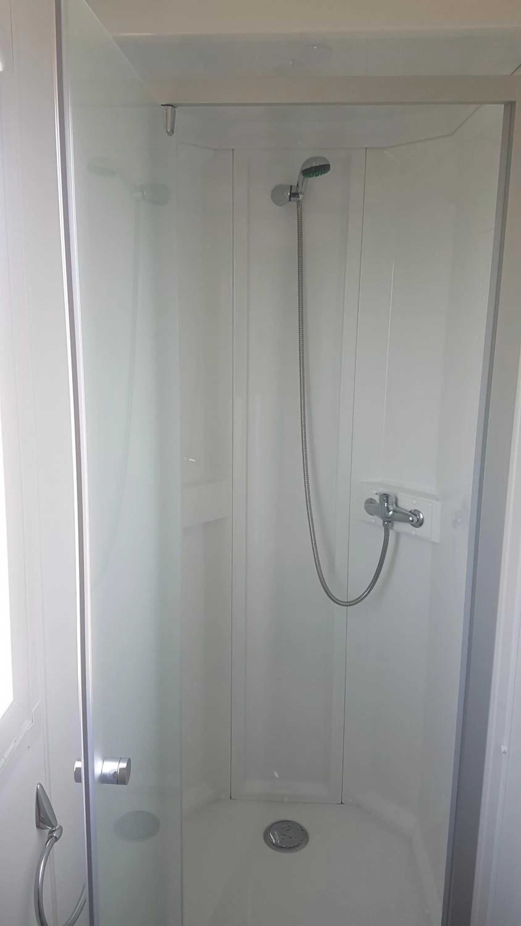 Bathroom in Bungalows Land'shause