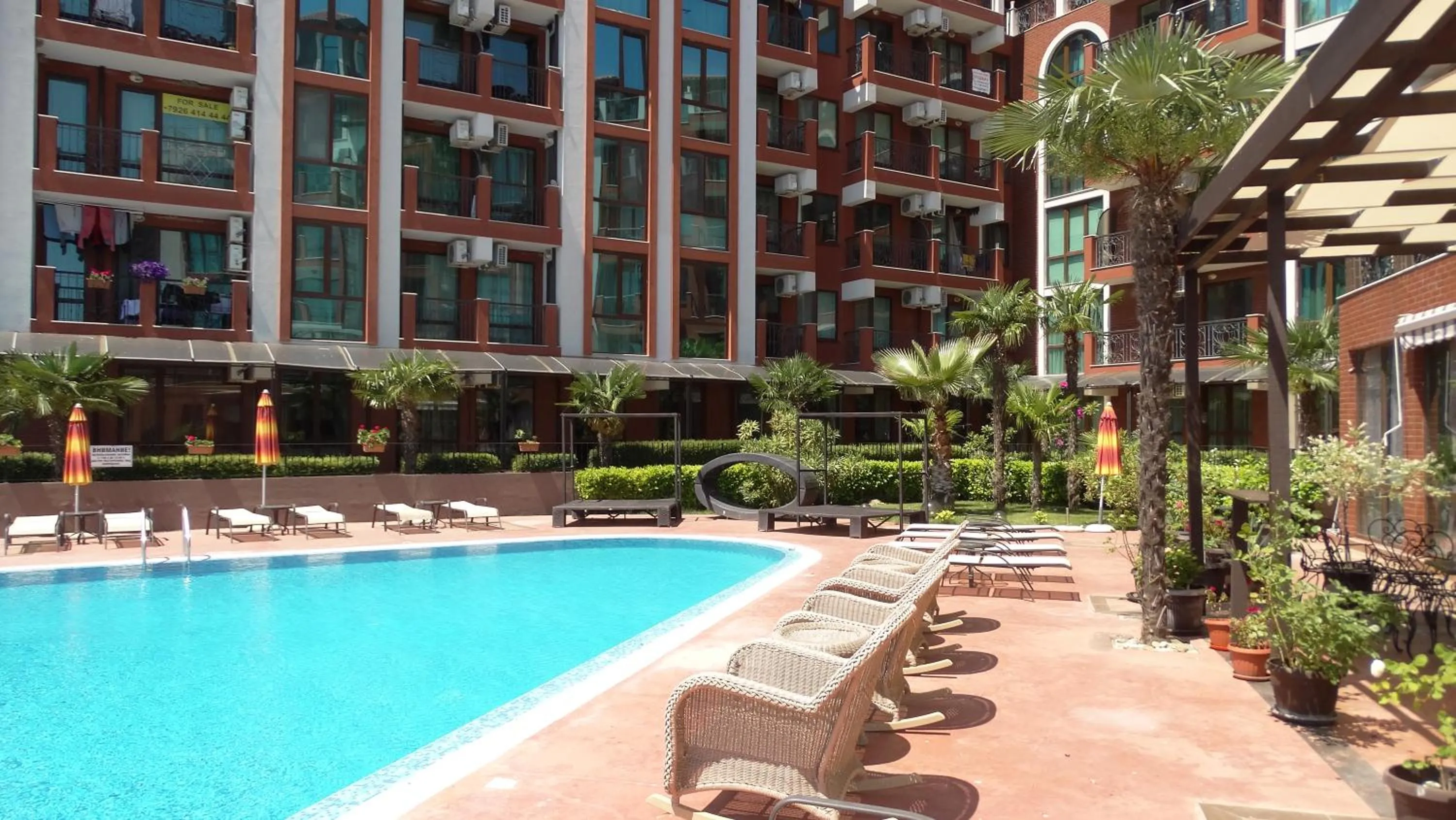 Chateau del Marina Apart Complex