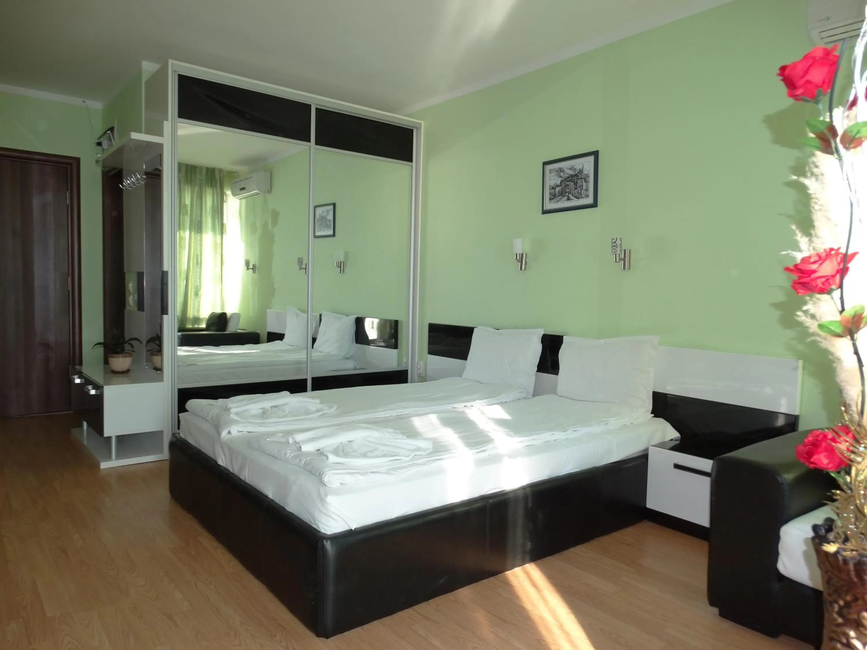 Bed in Chateau del Marina Apart Complex