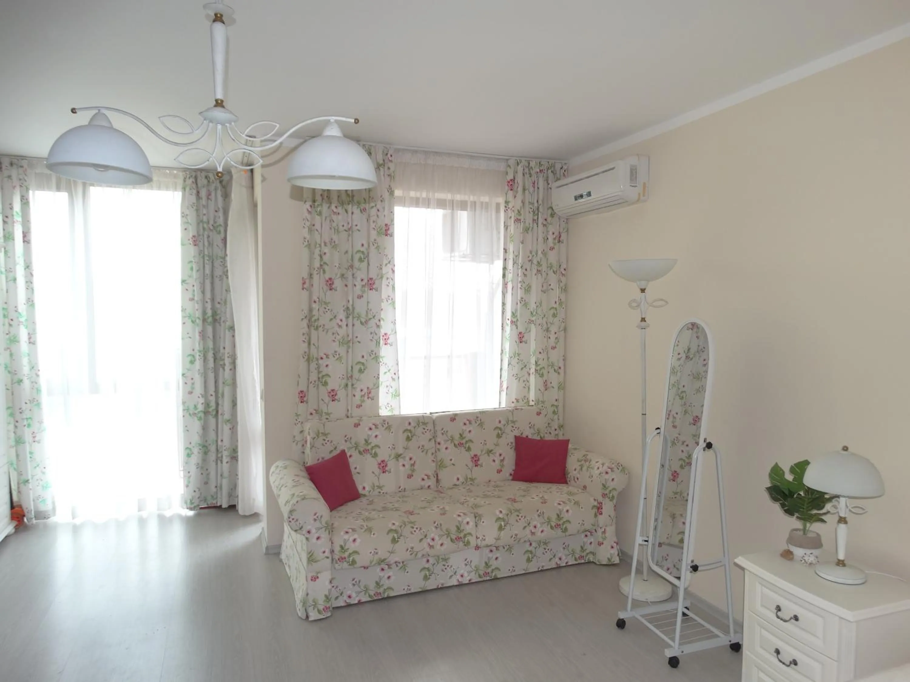 Chateau del Marina Apart Complex