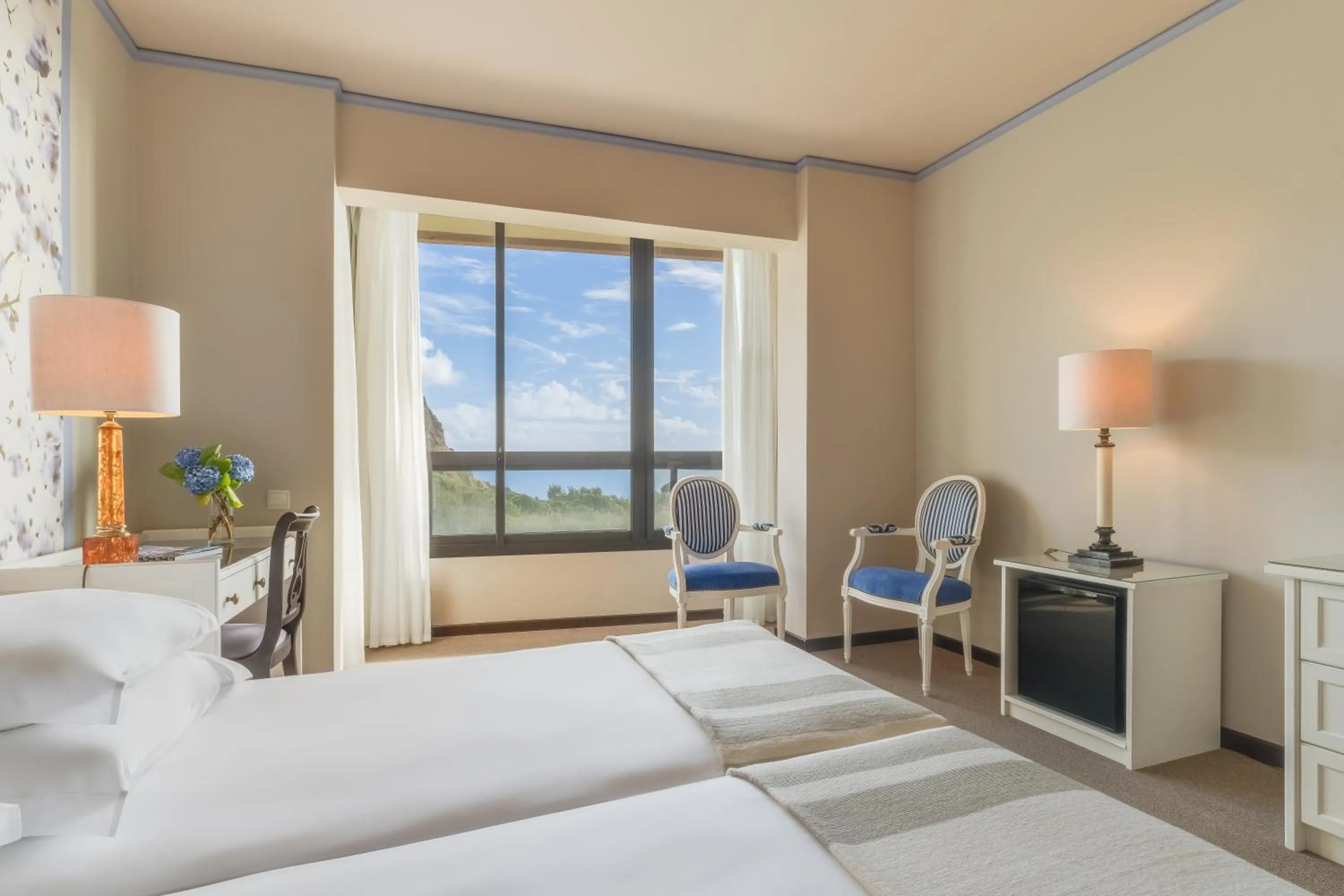 Bedroom, Bed in Pestana Bahia Praia Nature & Beach Resort