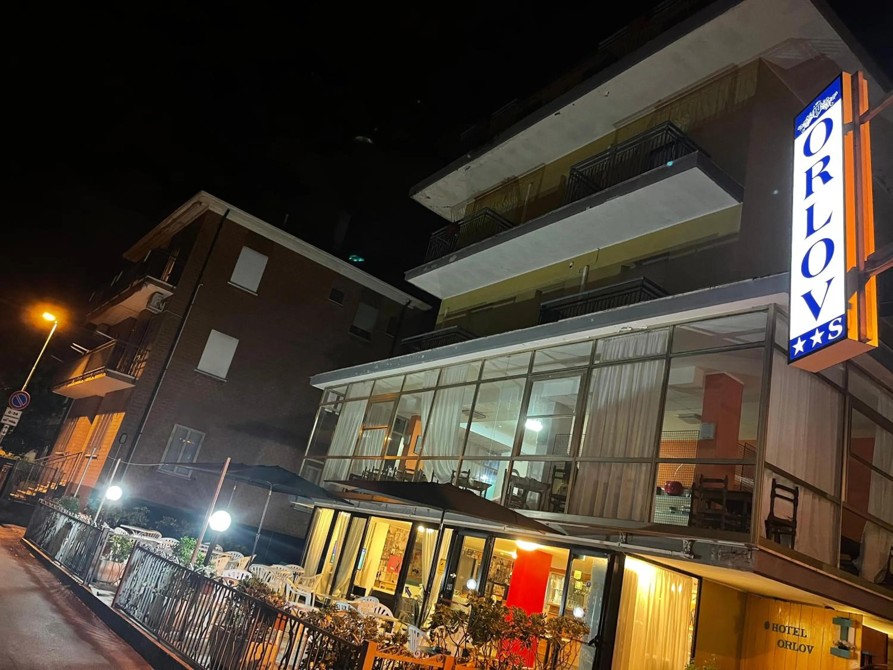 Facade/entrance in Hotel Orlov Rimini
