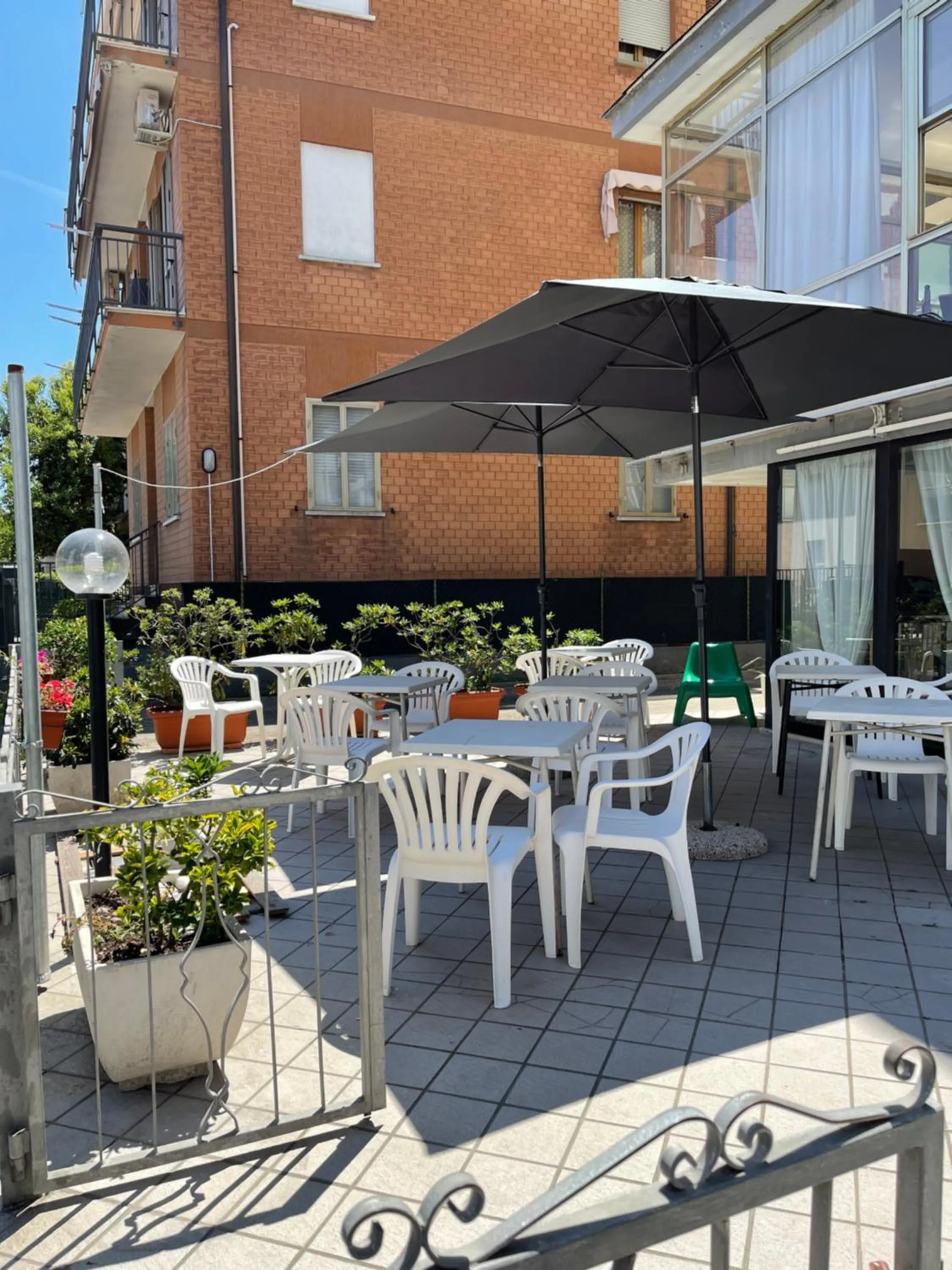 Restaurant/places to eat in Hotel Orlov Rimini