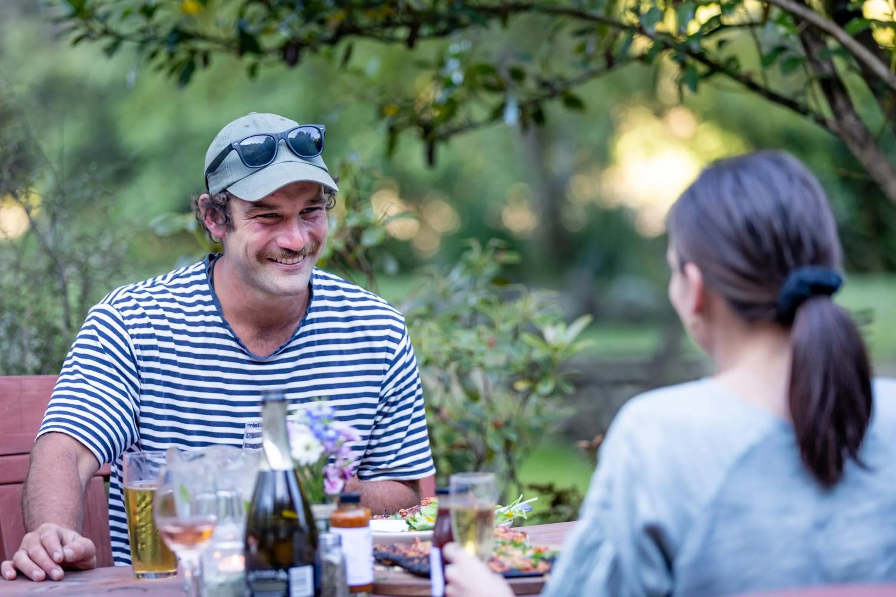 Restaurant/places to eat in River Valley Lodge