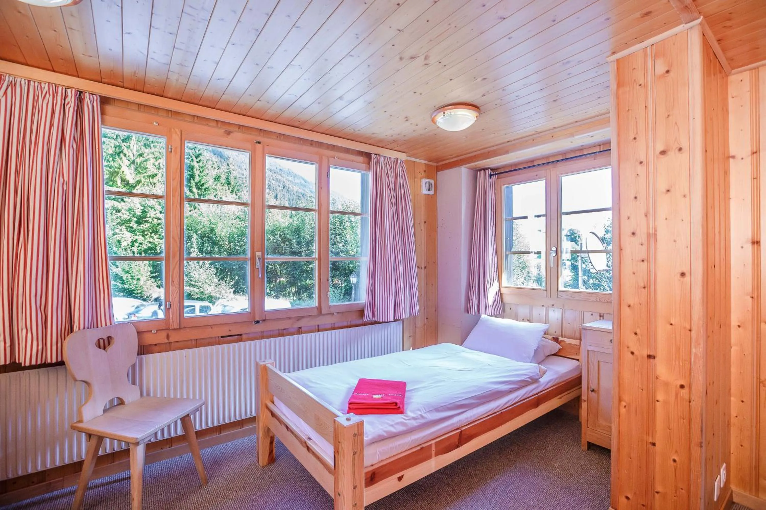 Bed in Guest House du Grand Paradis - On Piste