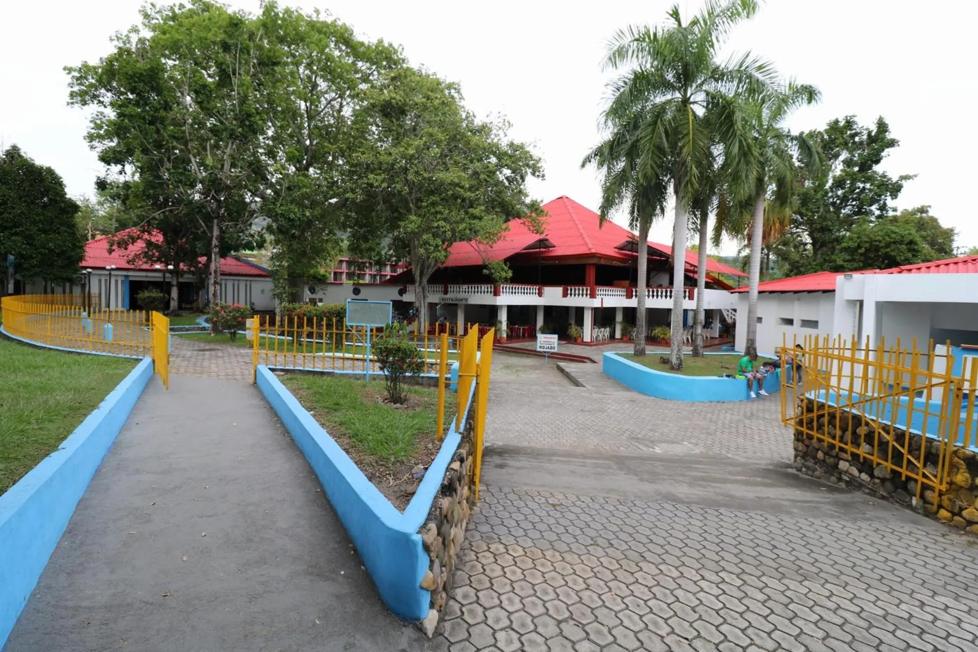 Property building in Hotel y Parque Acuatico Agua Sol Alegria