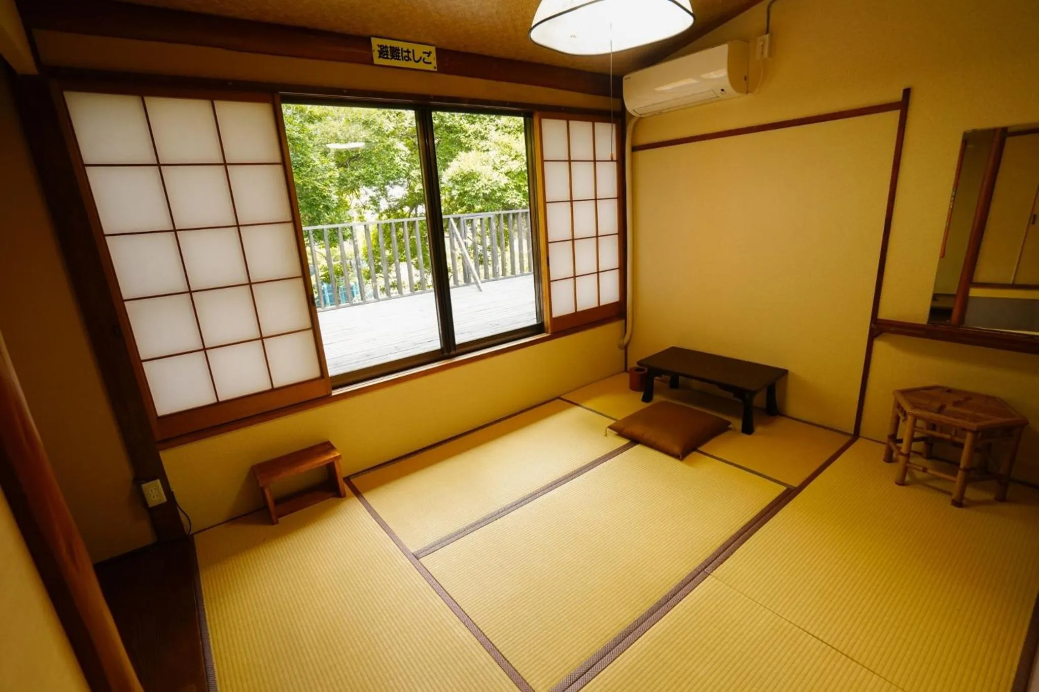 Photo of the whole room in Onsen Yado Mizuguchi