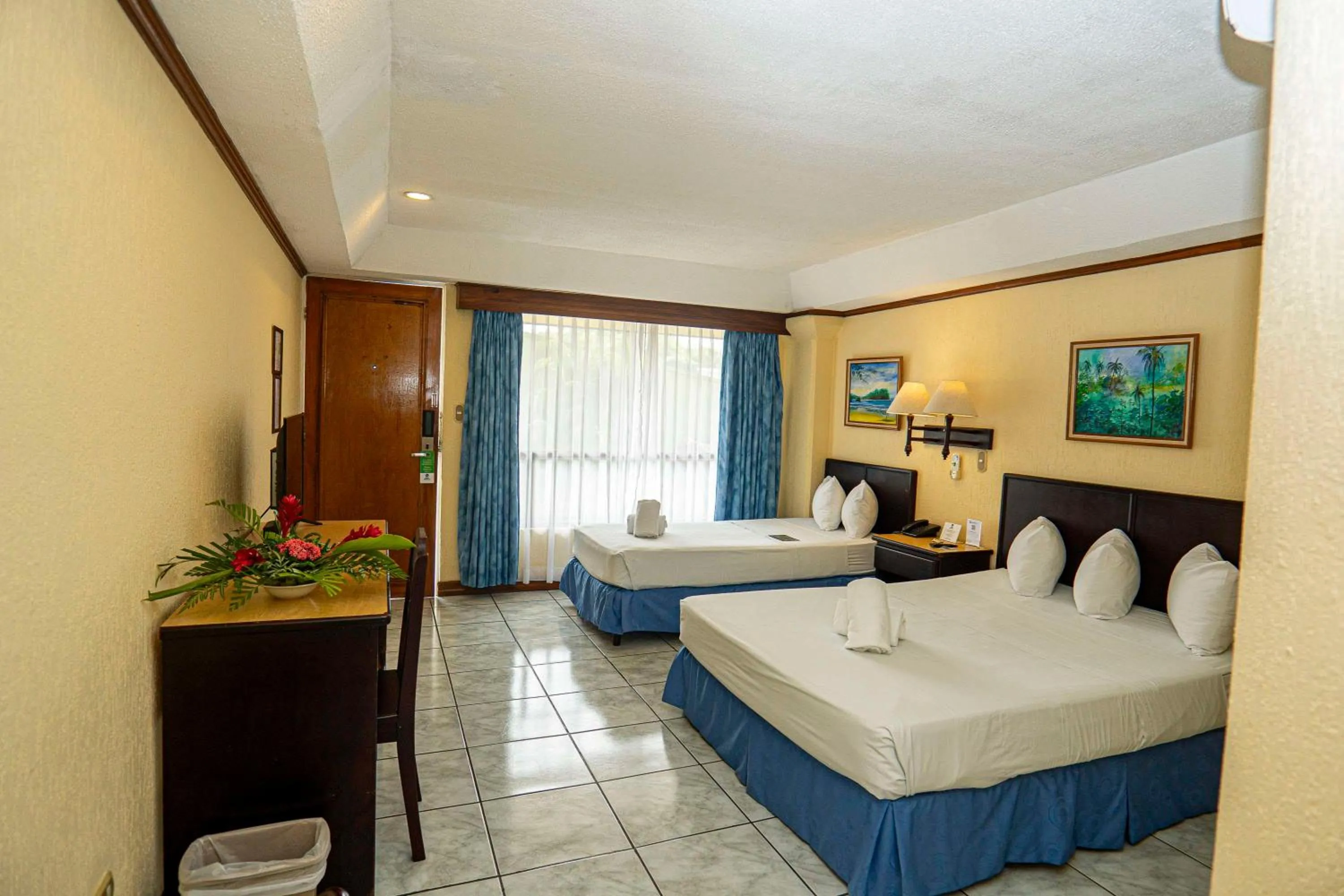 Bed in Best Western Hotel & Casino Kamuk