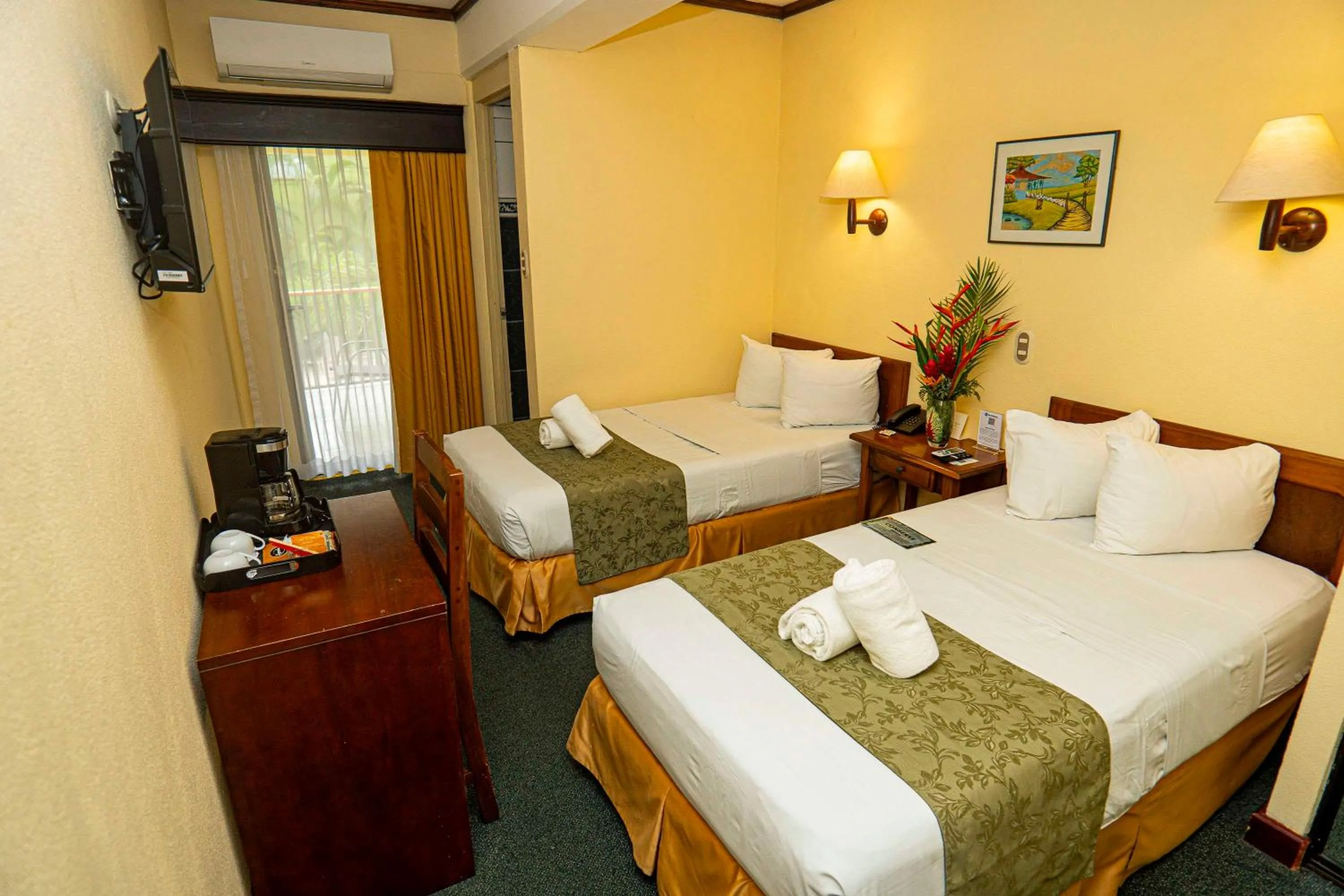 TV and multimedia, Bed in Best Western Hotel & Casino Kamuk