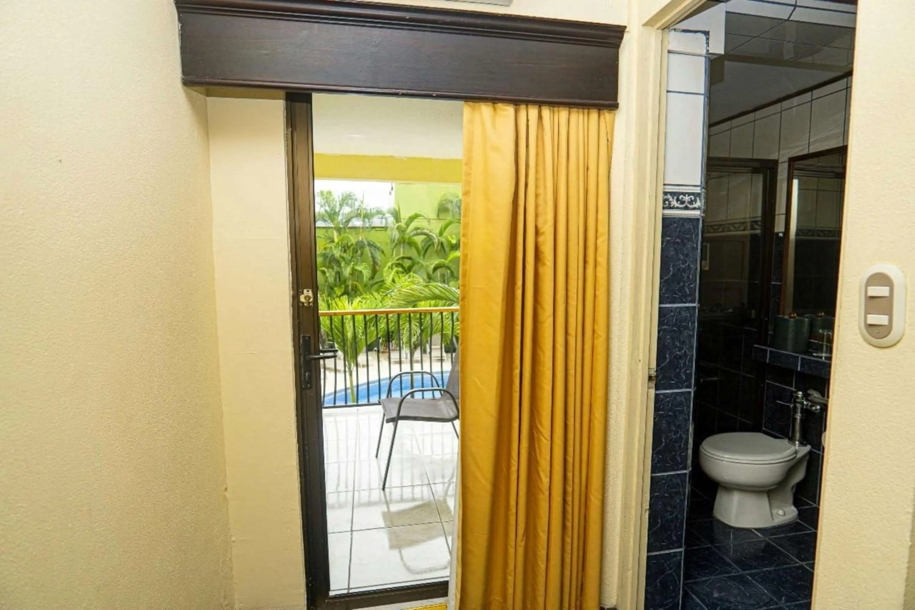 Bathroom in Best Western Hotel & Casino Kamuk