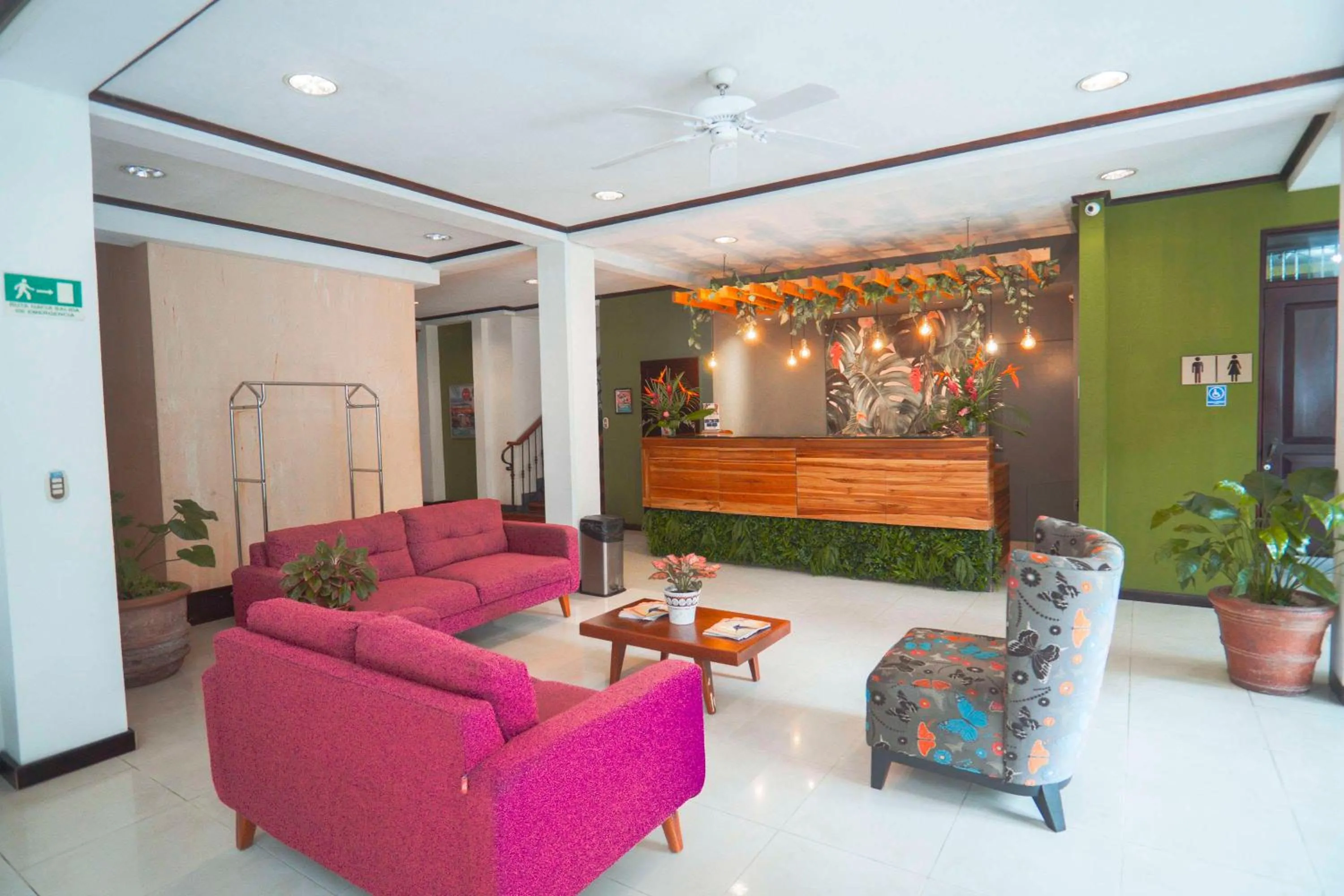 Living room in Best Western Hotel & Casino Kamuk