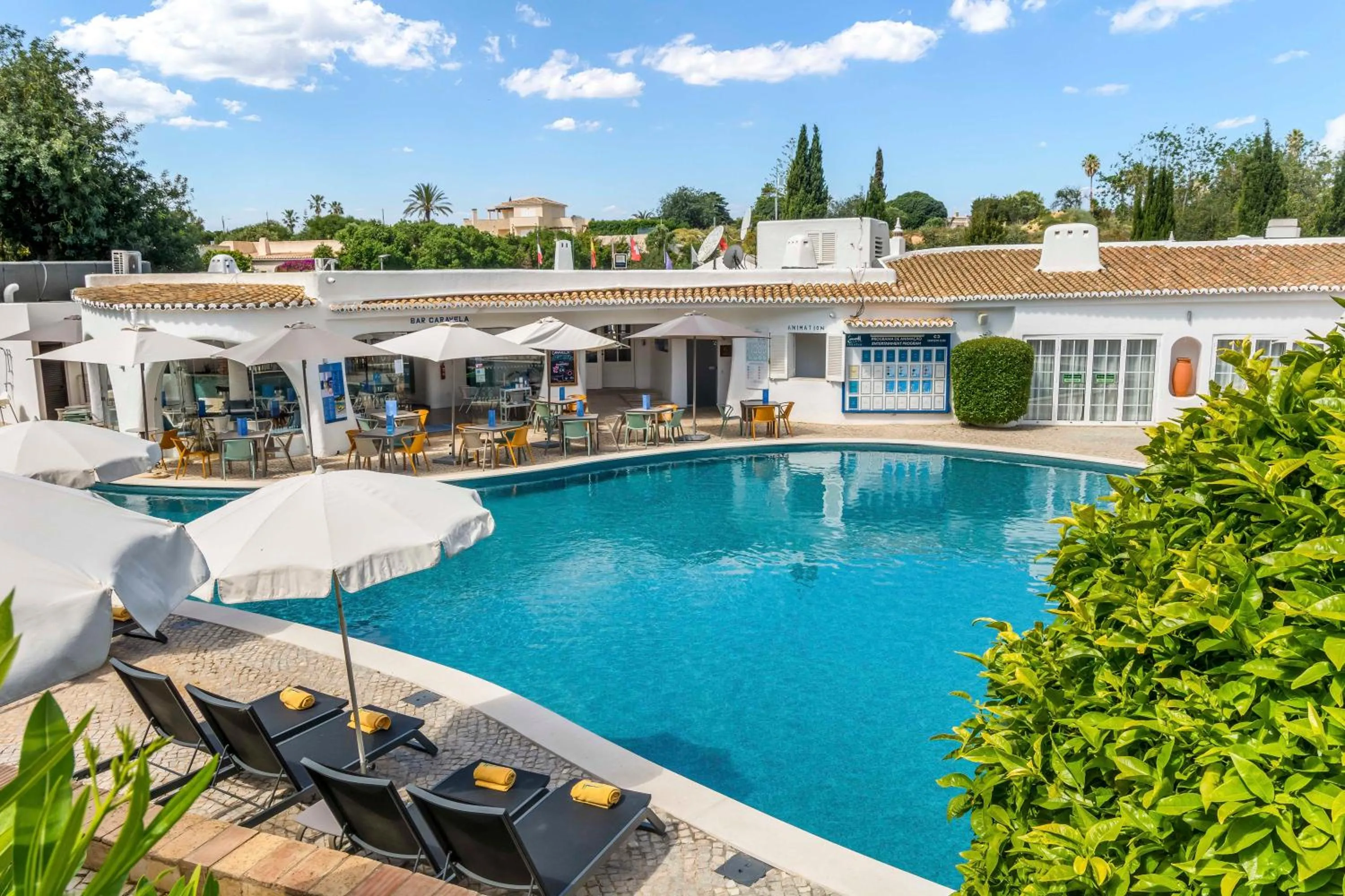 Property building in Quinta Do Paraiso - AL