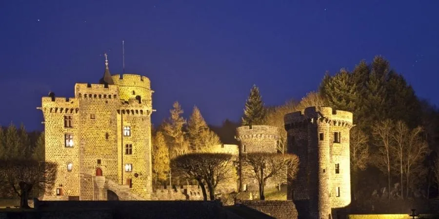 Nearby landmark in Logis Hotel restaurant de la Poste